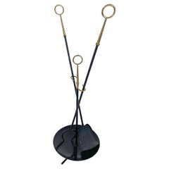 Juego modernista sueco de herramientas para el fuego de Gunnar Ander, Ystad Metal, latón y metal 1950