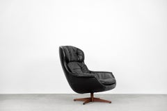 Vintage Swedish Modernist Leather Swivel Lounge Chair from Selig Imperial, 1970s