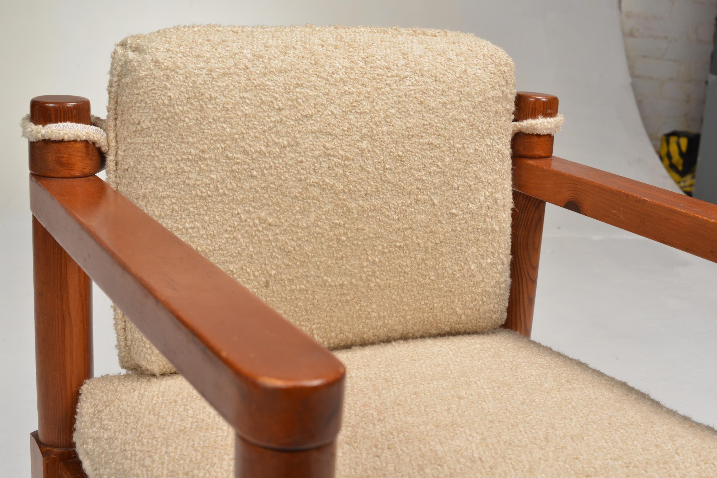 Schwedische Modernist Lounge Chairs aus Kiefer im Angebot 7