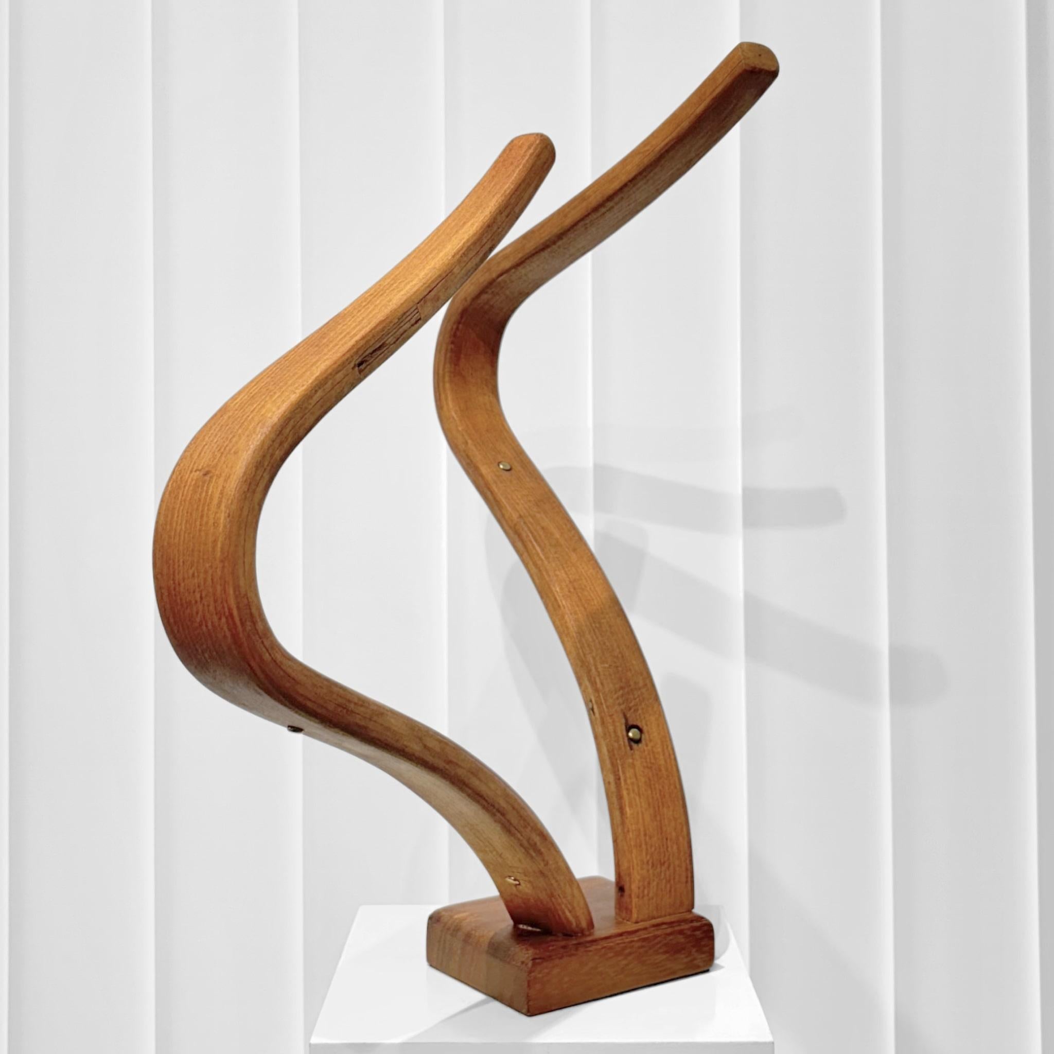 Scultura modernista svedese, Bruno Mathsson 1940 gambe in legno curvato In condizioni buone in vendita a Forserum, SE