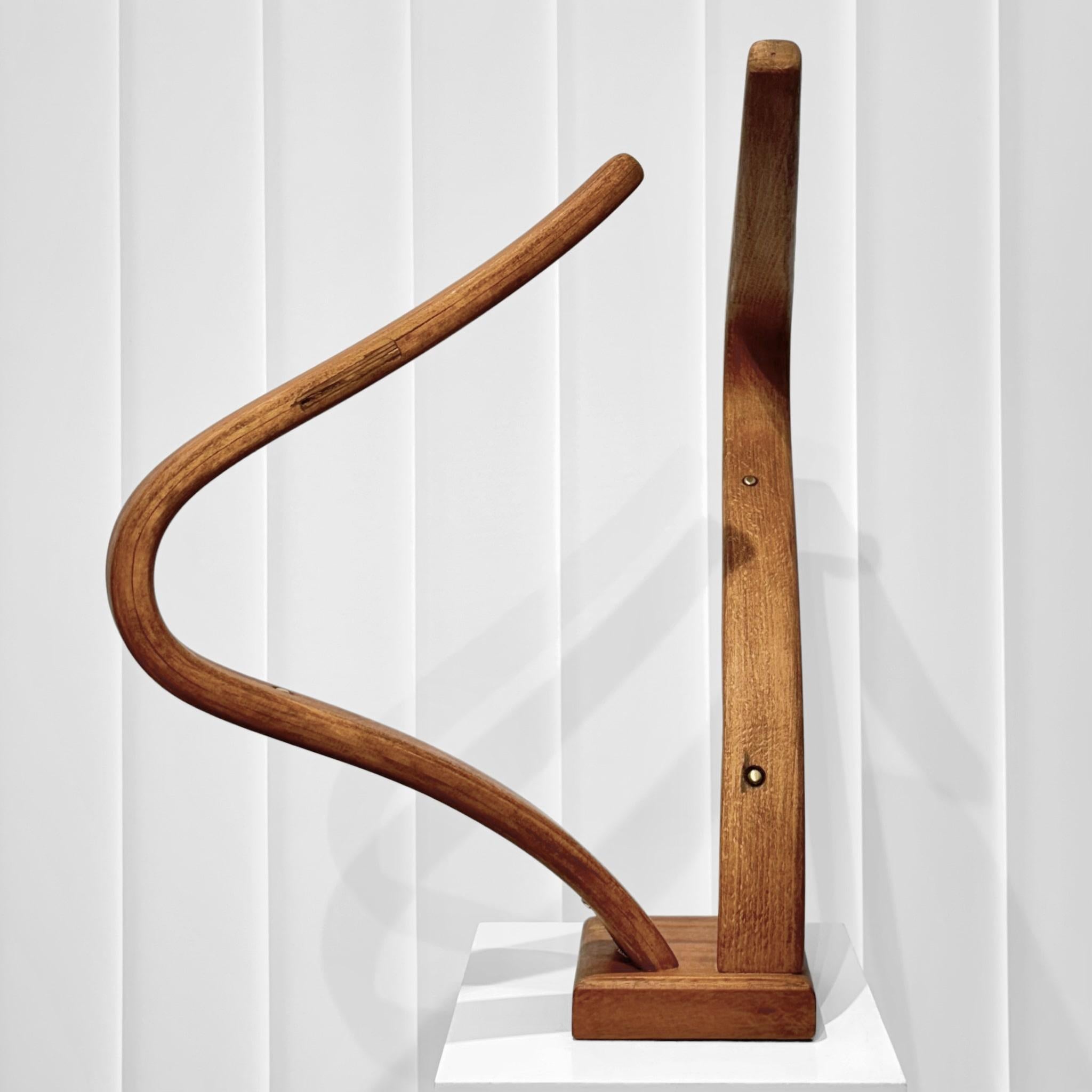 Metà XX secolo Scultura modernista svedese, Bruno Mathsson 1940 gambe in legno curvato in vendita