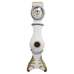 Swedish Mora Clock Antique White Roses Fryksdall Carved Hood Detail, Early 1800s Swedish Mora Clock Antique White Roses Fryksdall Carved Hood Detail, Early 1800s