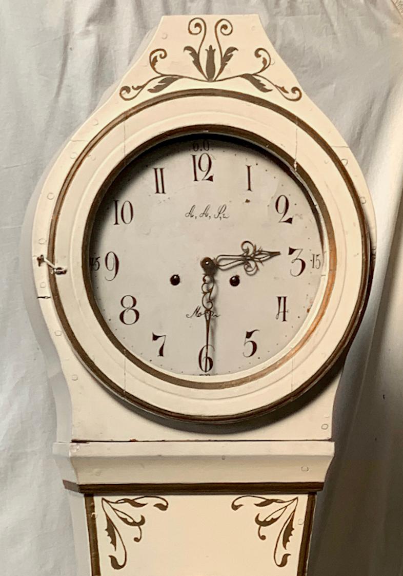 Early Victorian Swedish Mora Clock Early 1800s Cream Dark Gold Detail Antique