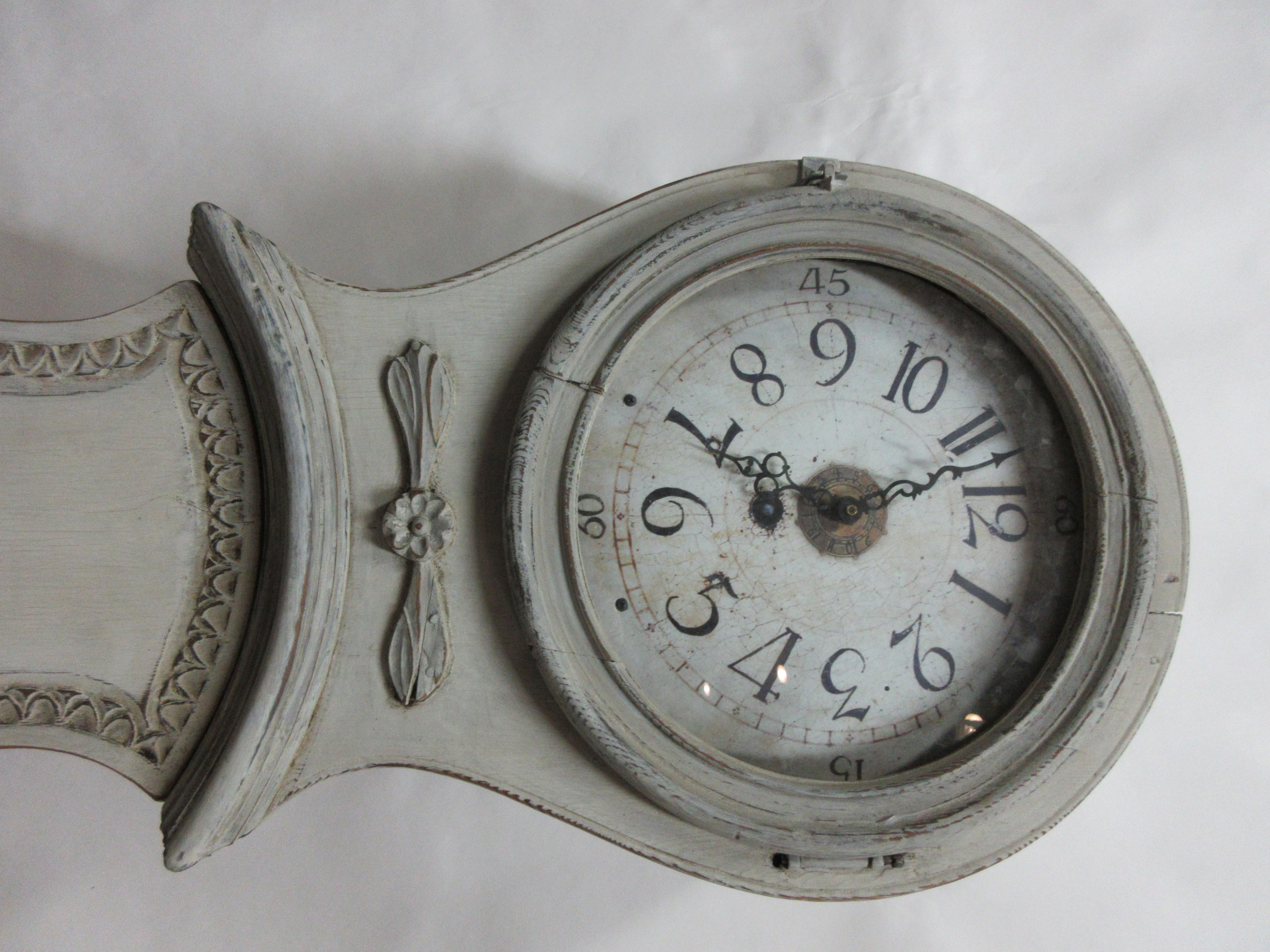 Mid-19th Century Swedish Mora Clock Norrlands Model Dated 1836 For Sale