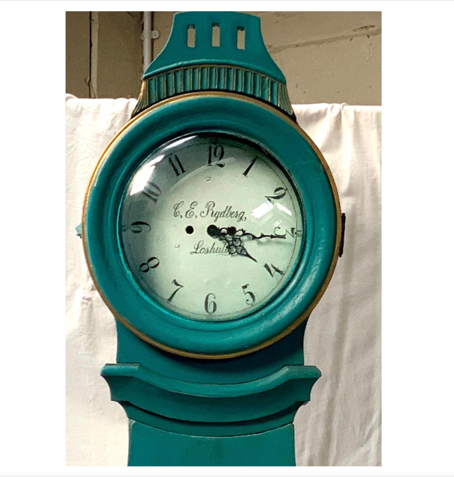 Intagliato Orologio Svedese Mora Clocks Turchese Inizio 1800 Rydberg Antico in vendita