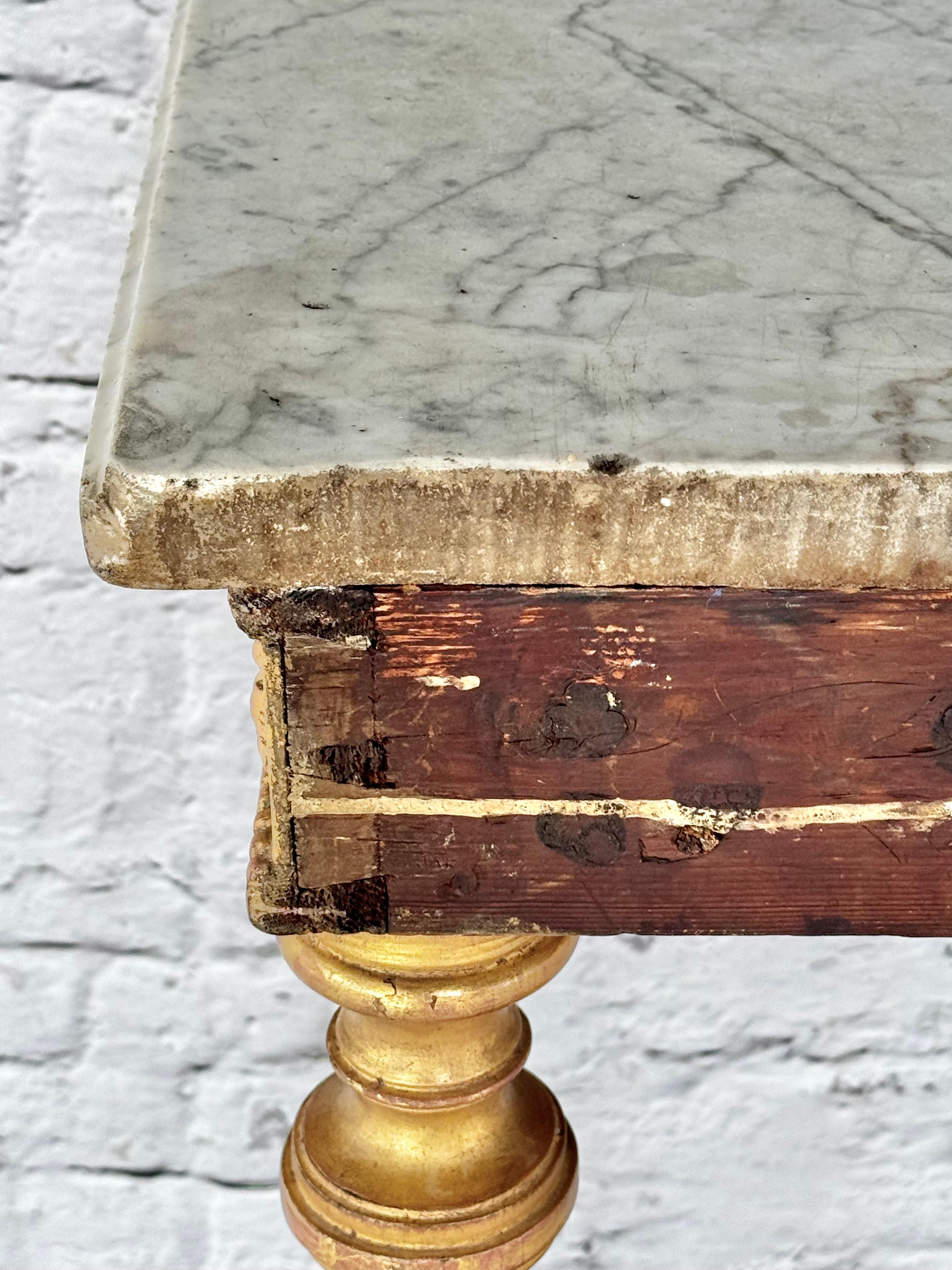 Schwedischer Konsolentisch aus Giltwood im neoklassischen Stil 7