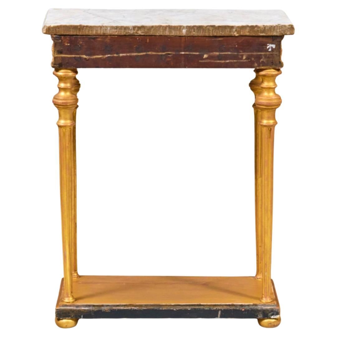 Schwedischer Konsolentisch aus Giltwood im neoklassischen Stil (18. Jahrhundert und früher)