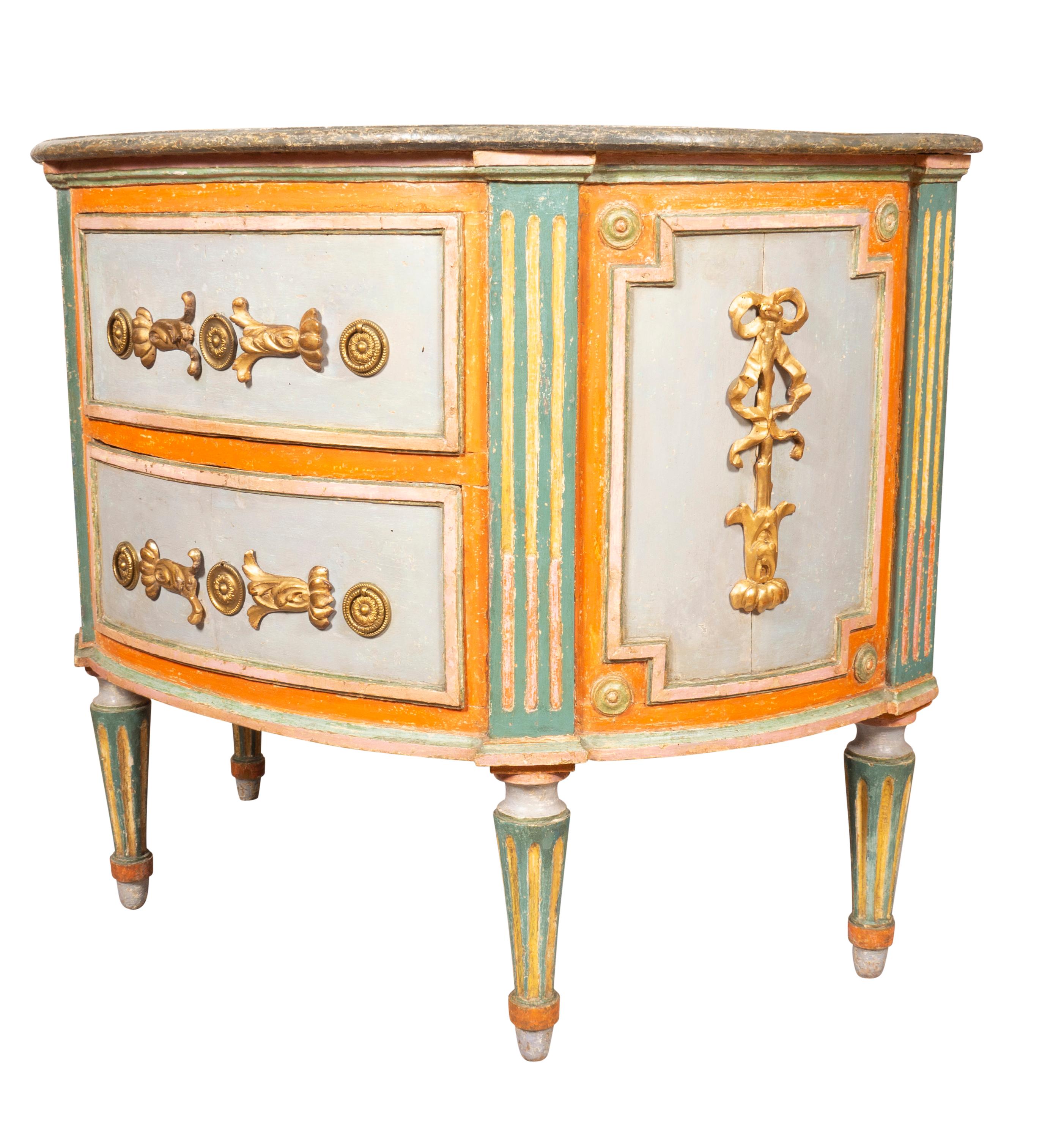 Italian Neoclassic Painted Commode In Good Condition For Sale In Essex, MA