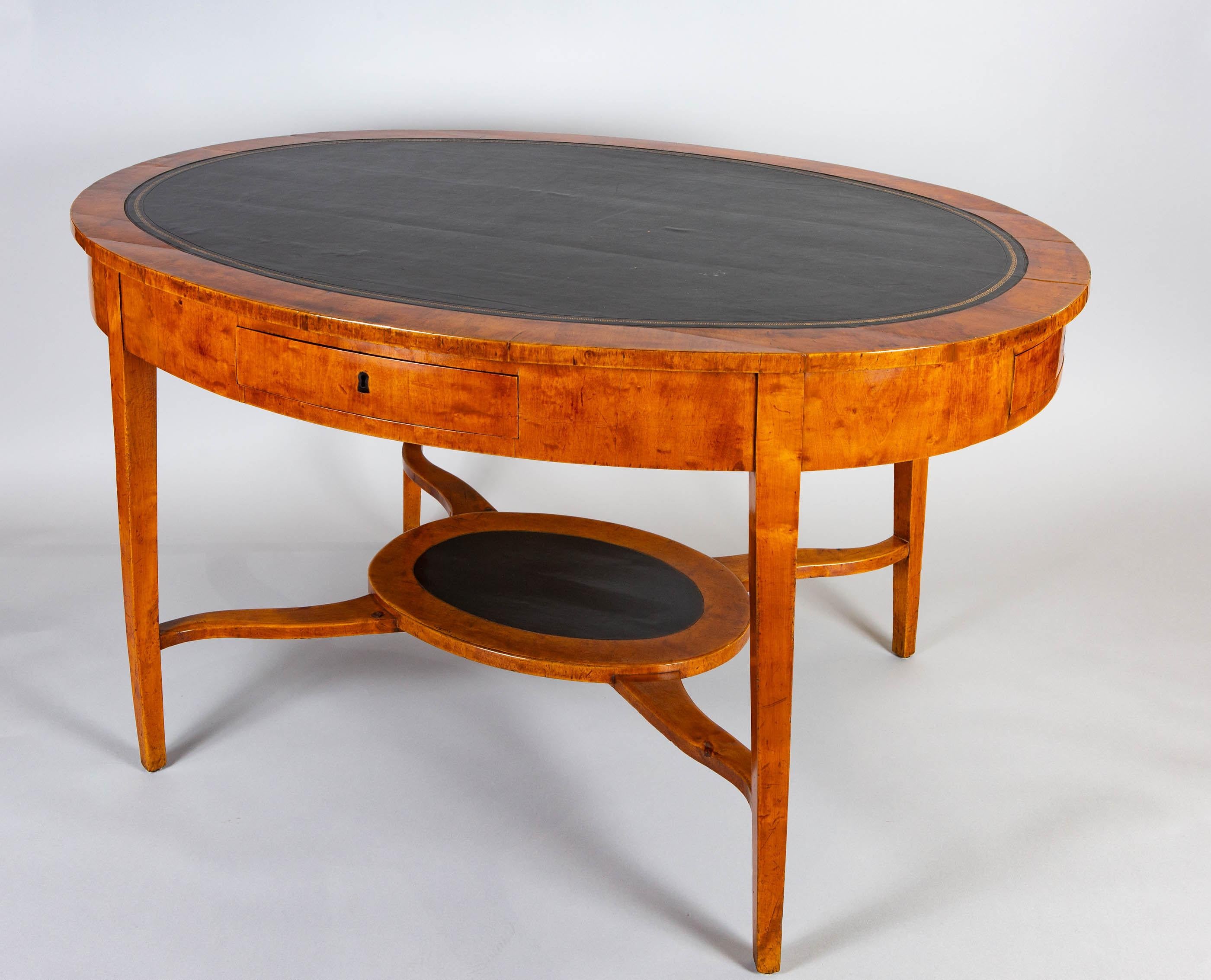Swedish Neoclassical Birch Oval Writing Table In Good Condition In Hudson, NY