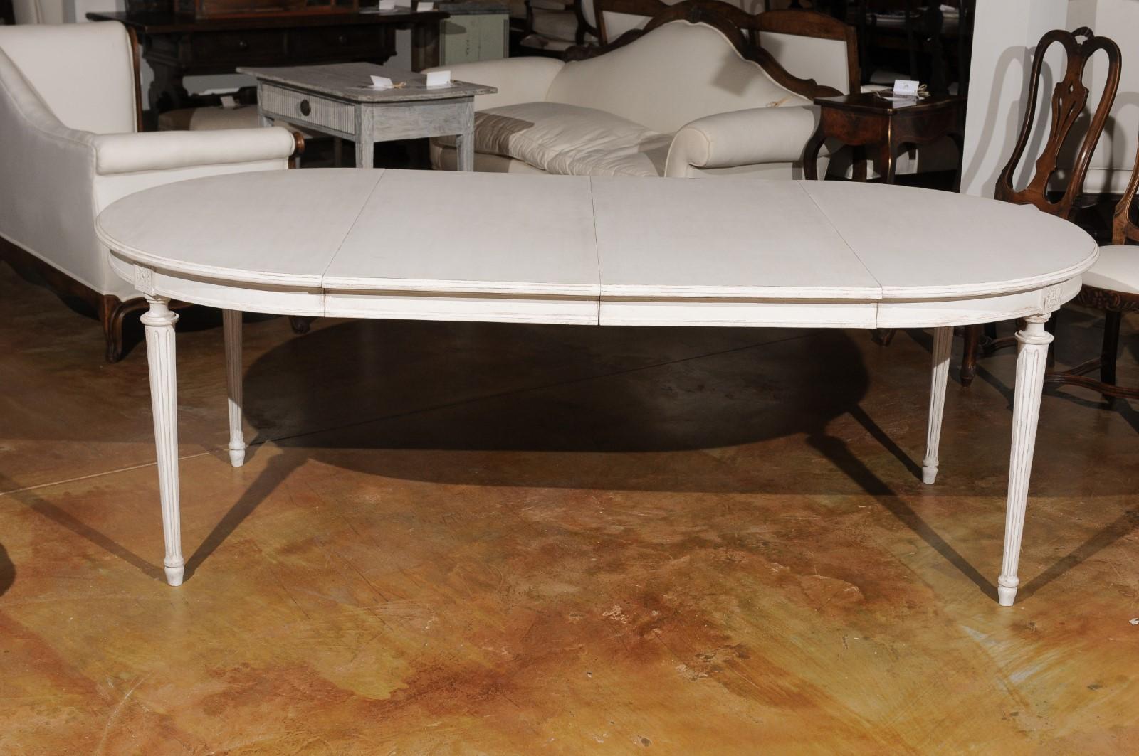 Swedish Neoclassical Style 19th Century Painted Oval Extension Dining Table 4