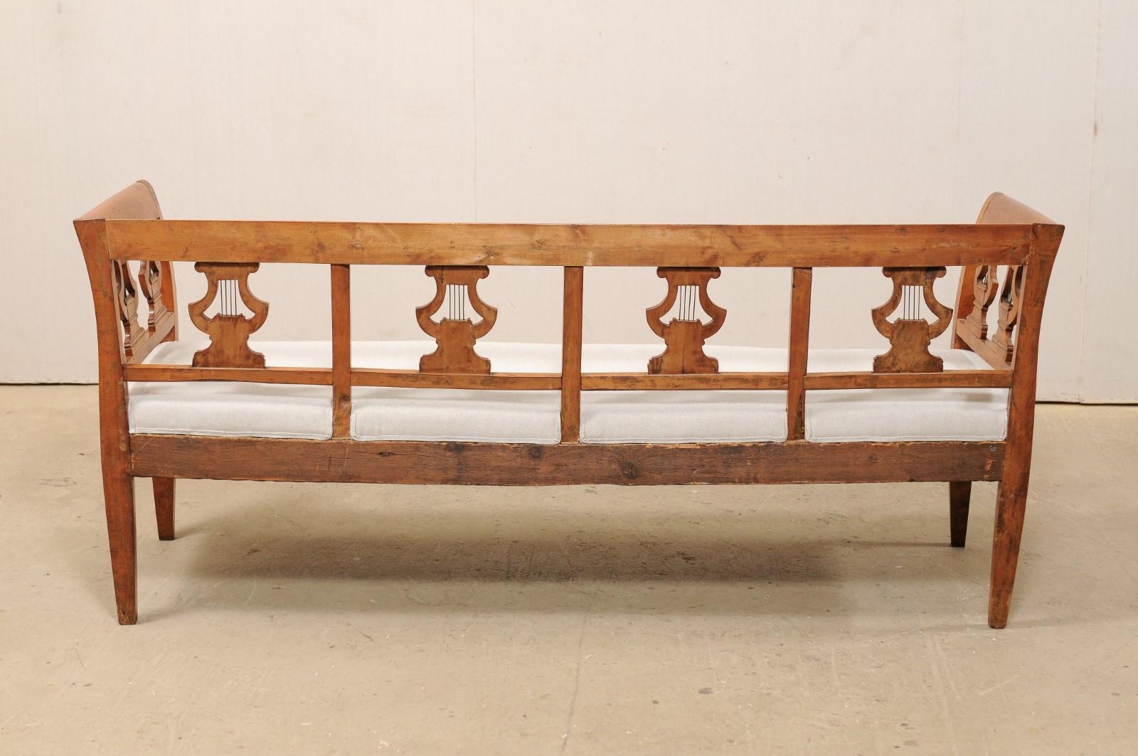 Swedish Neoclassical Style Birchwood Sofa Bench with Lyre Carvings, Mid-19th C 3