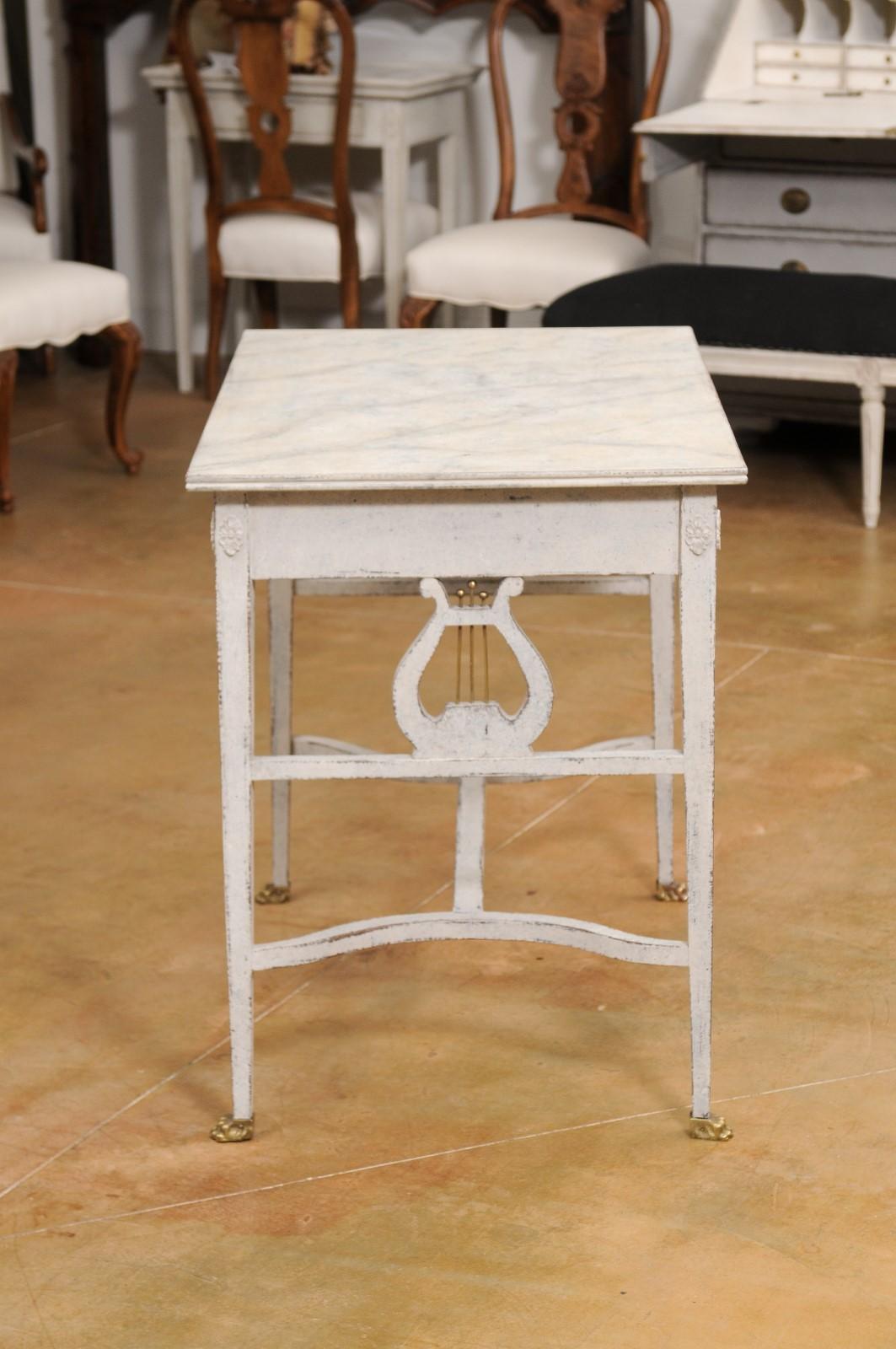 Swedish Neoclassical Style Painted Hall Table with Lyre Motifs and Lion Feet For Sale 5