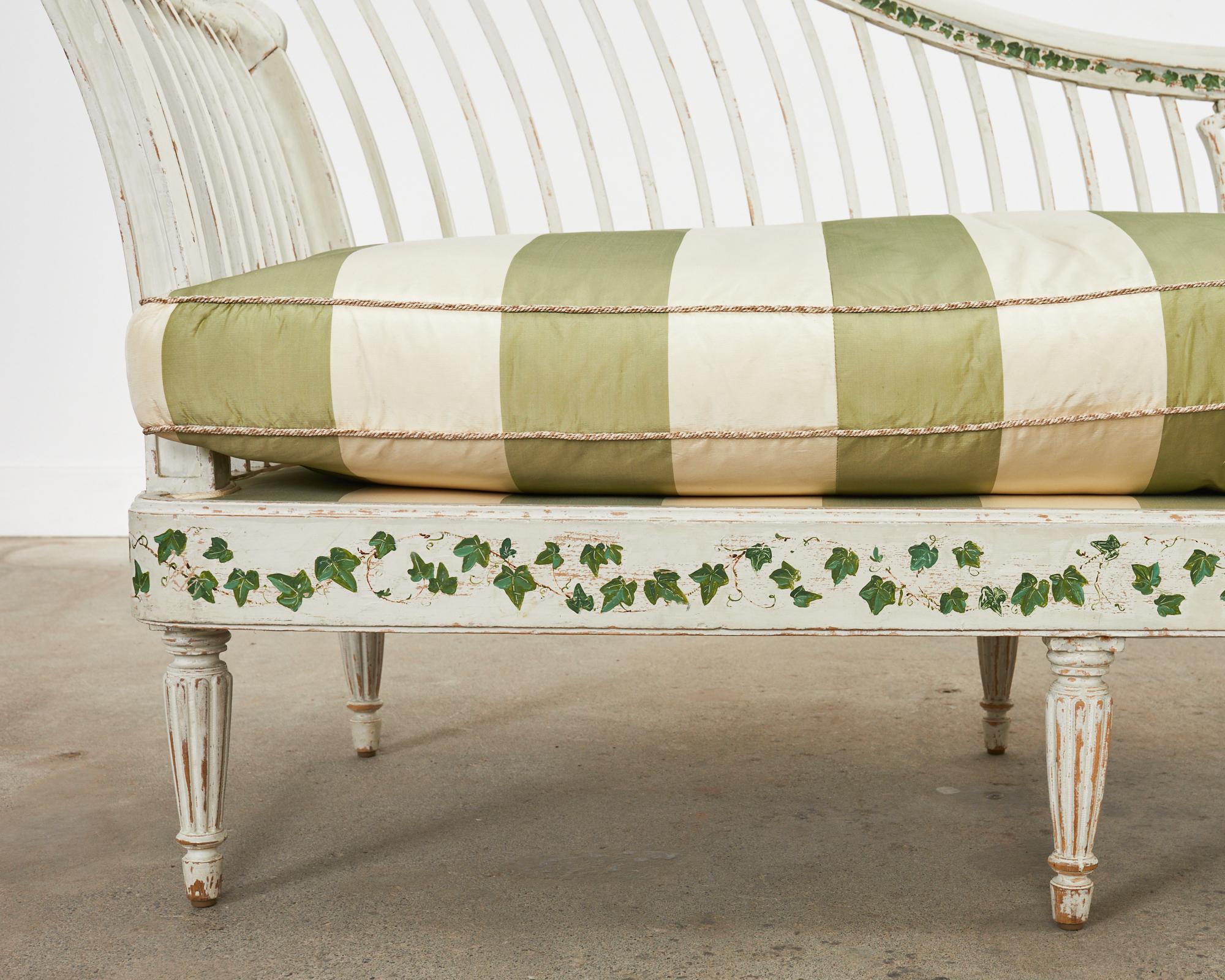 Swedish Neoclassical Style Painted Pine Daybed Bench Settee 8
