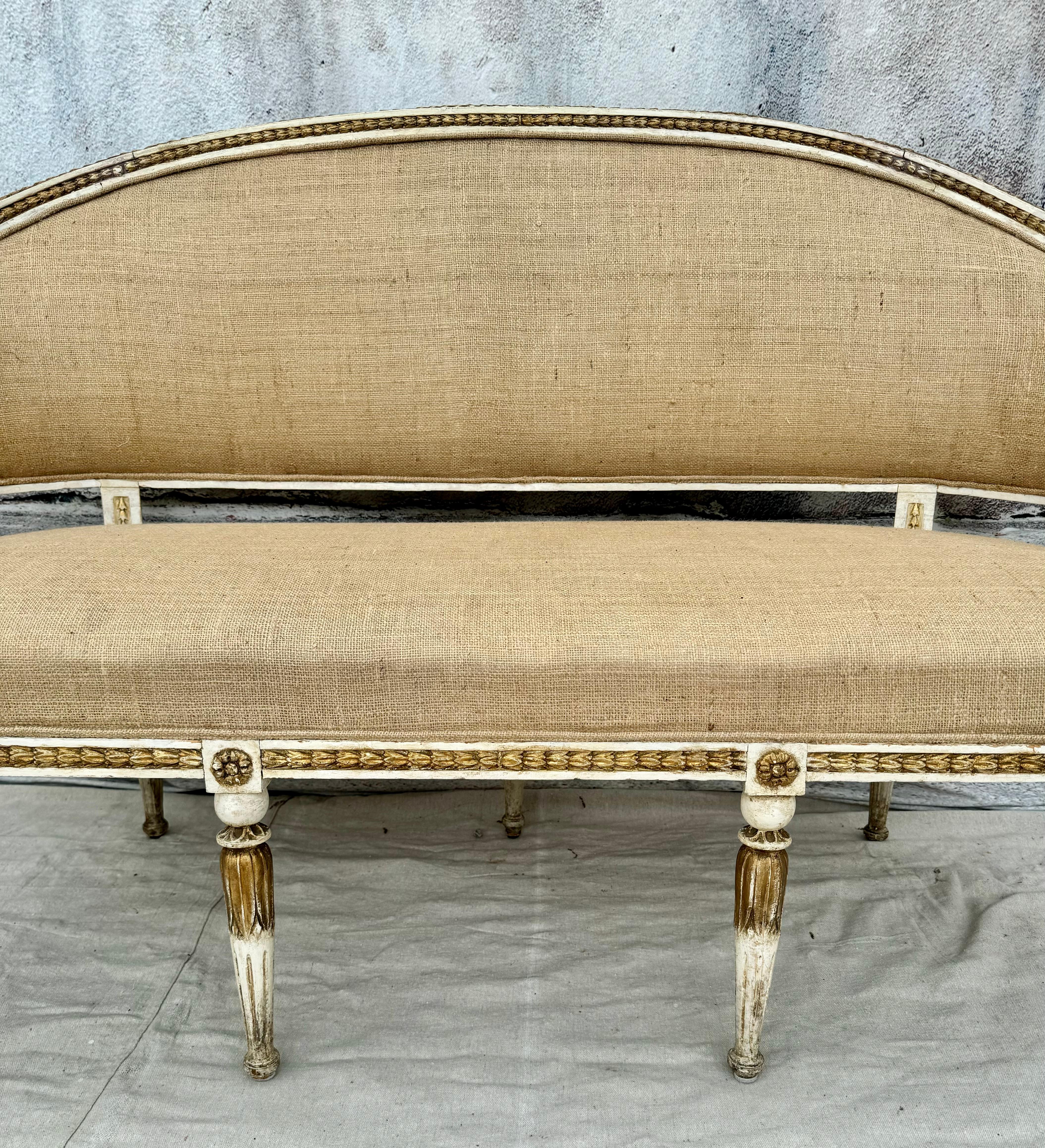 Swedish Neoclassical Style Parcel Gilt Settee For Sale 5