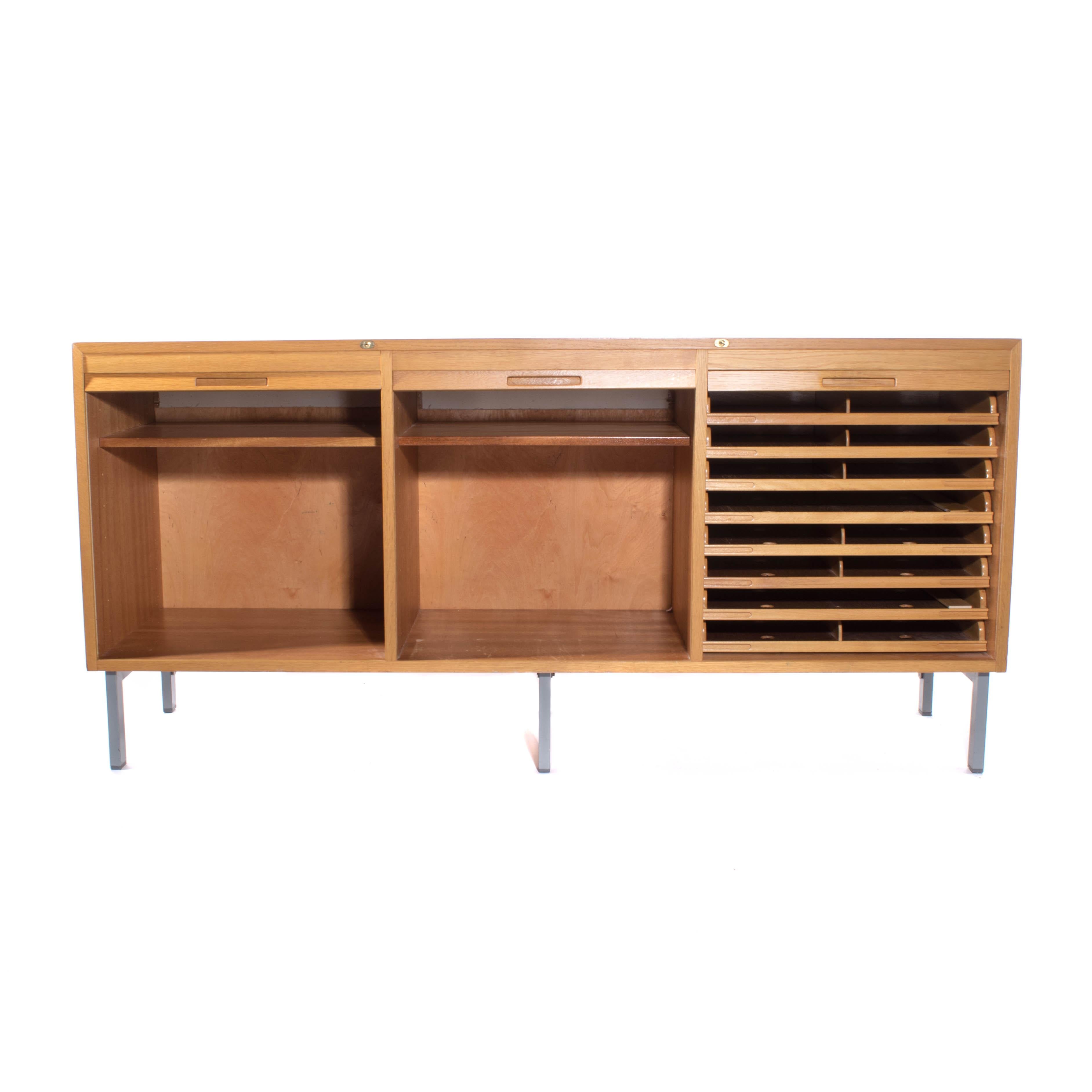 Swedish Oak Sideboard In Good Condition For Sale In Singapore, SG