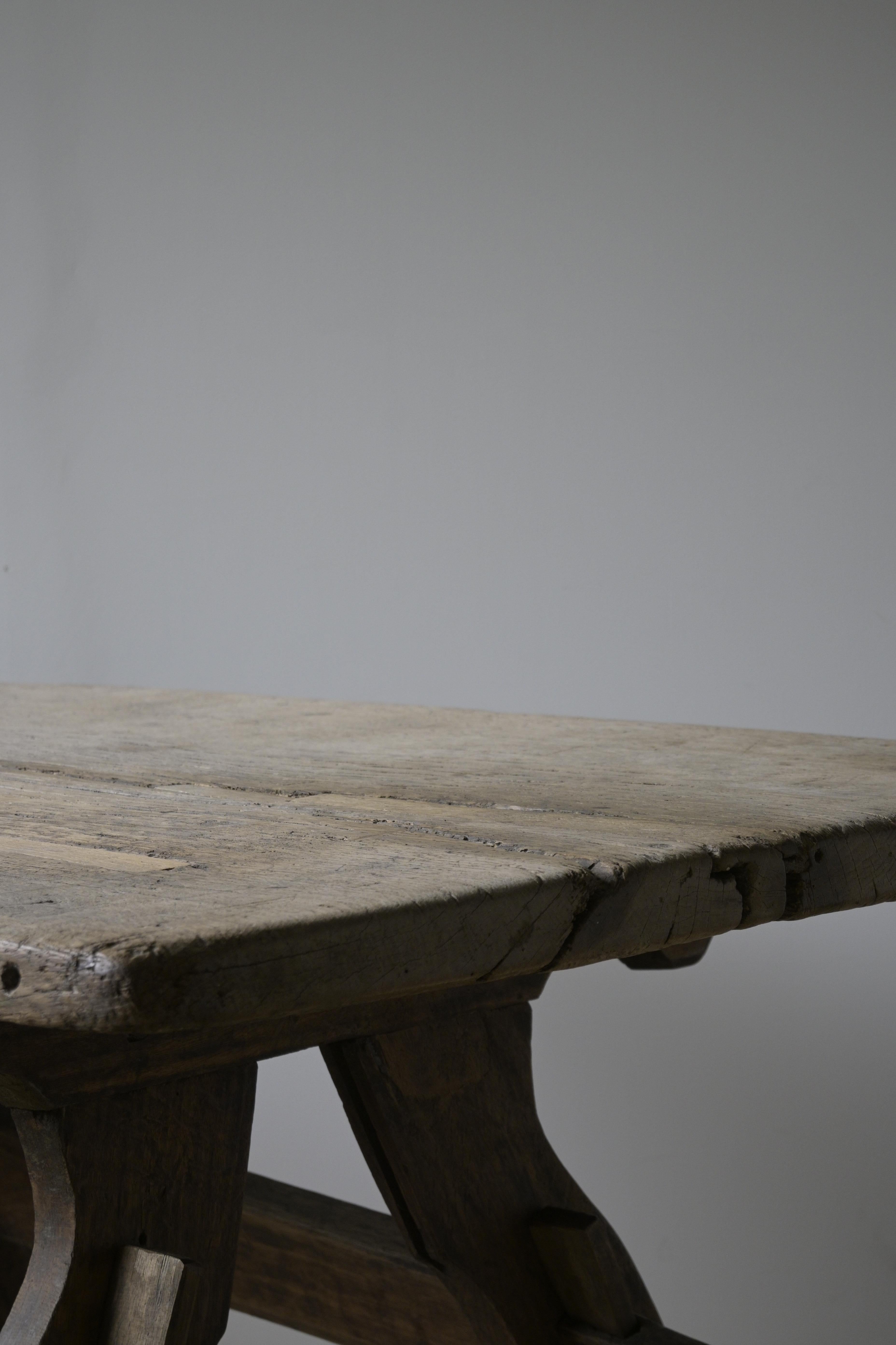 Tavolo a cavalletto svedese in Oak della fine del XVIII secolo in vendita 9