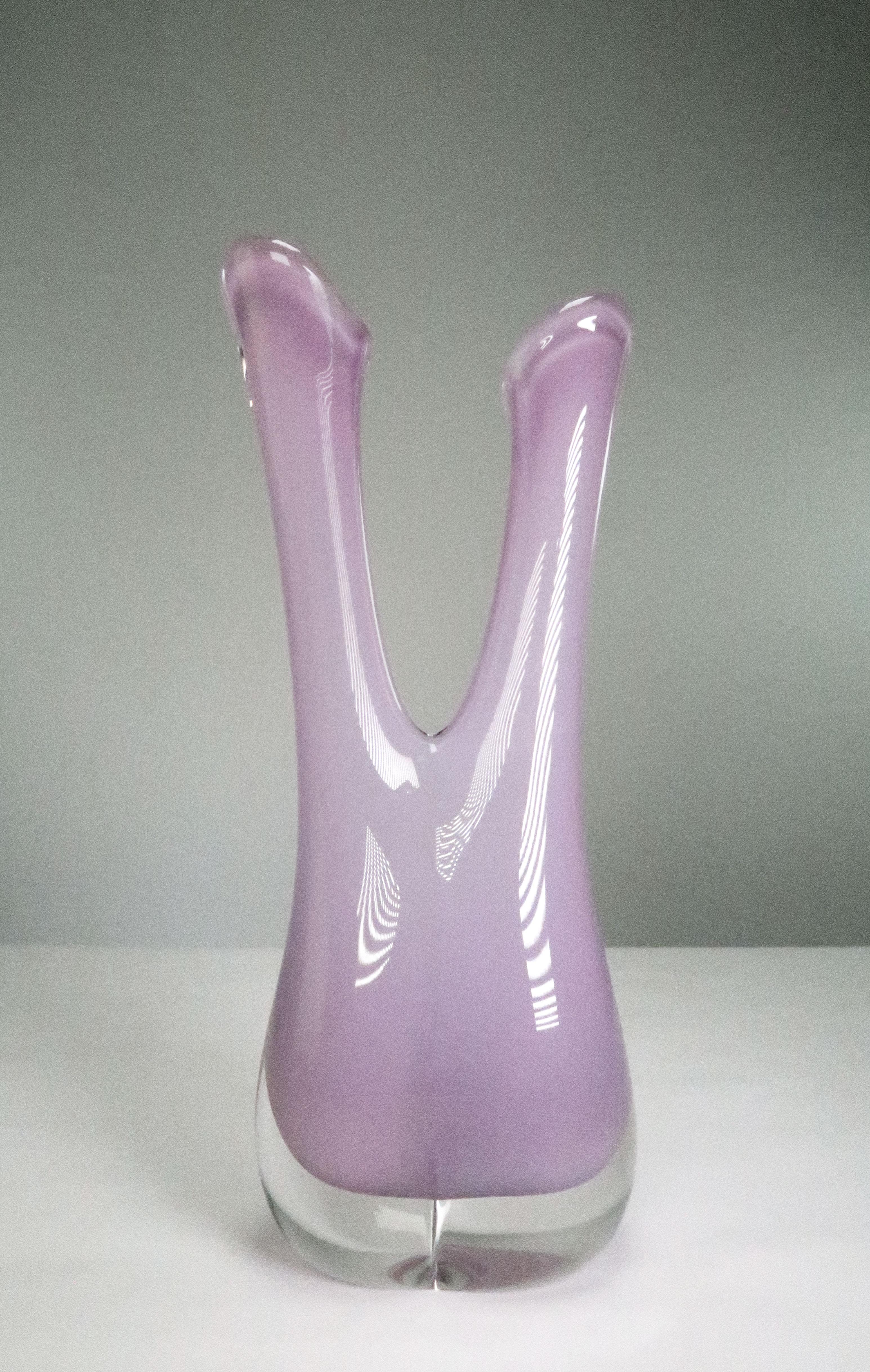 Mid-Century Modern Sea Glasbruk, Kosta Vase double en verre d'art rose tendre des années 1950 en vente