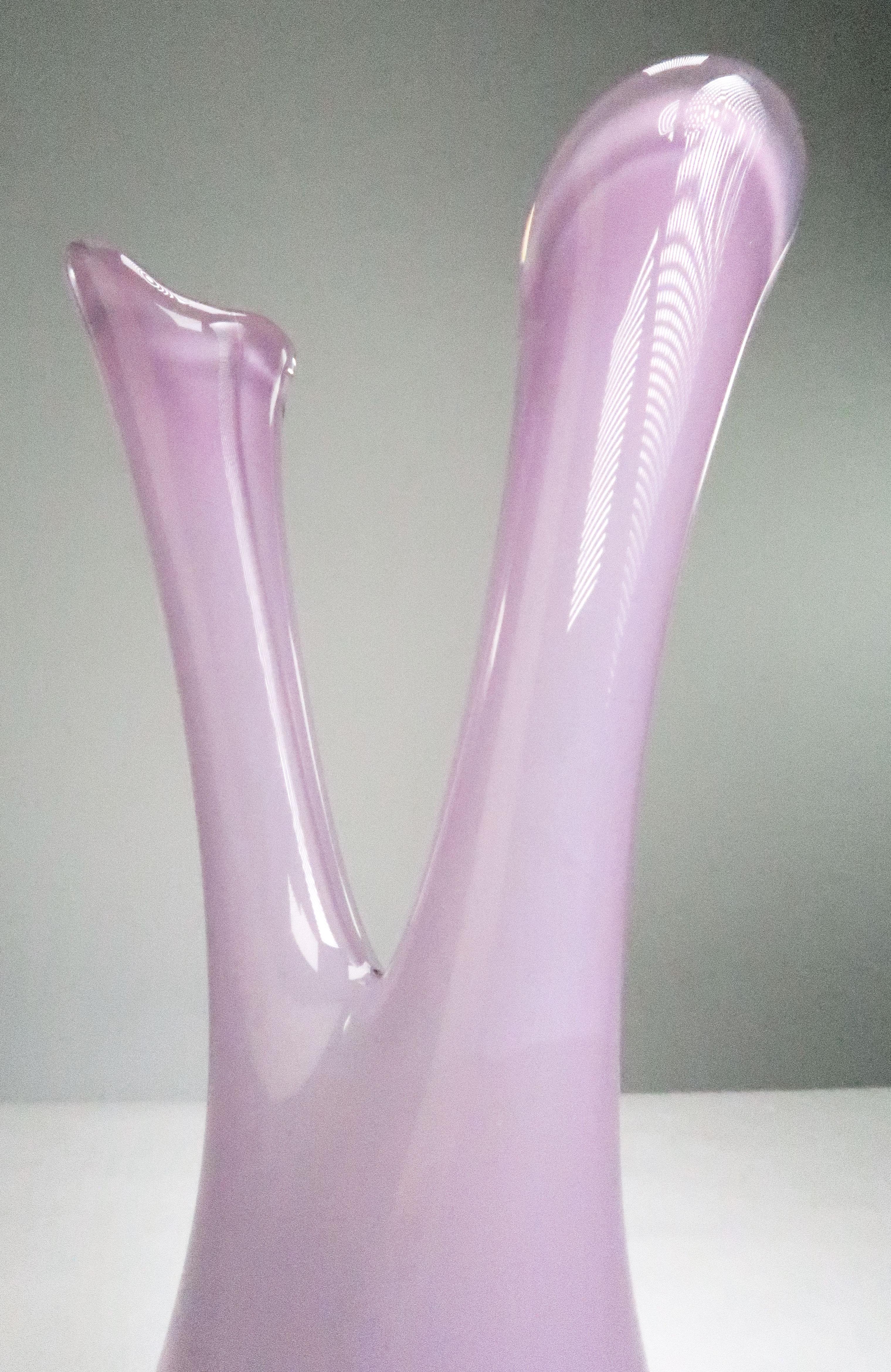 Fait main Sea Glasbruk, Kosta Vase double en verre d'art rose tendre des années 1950 en vente