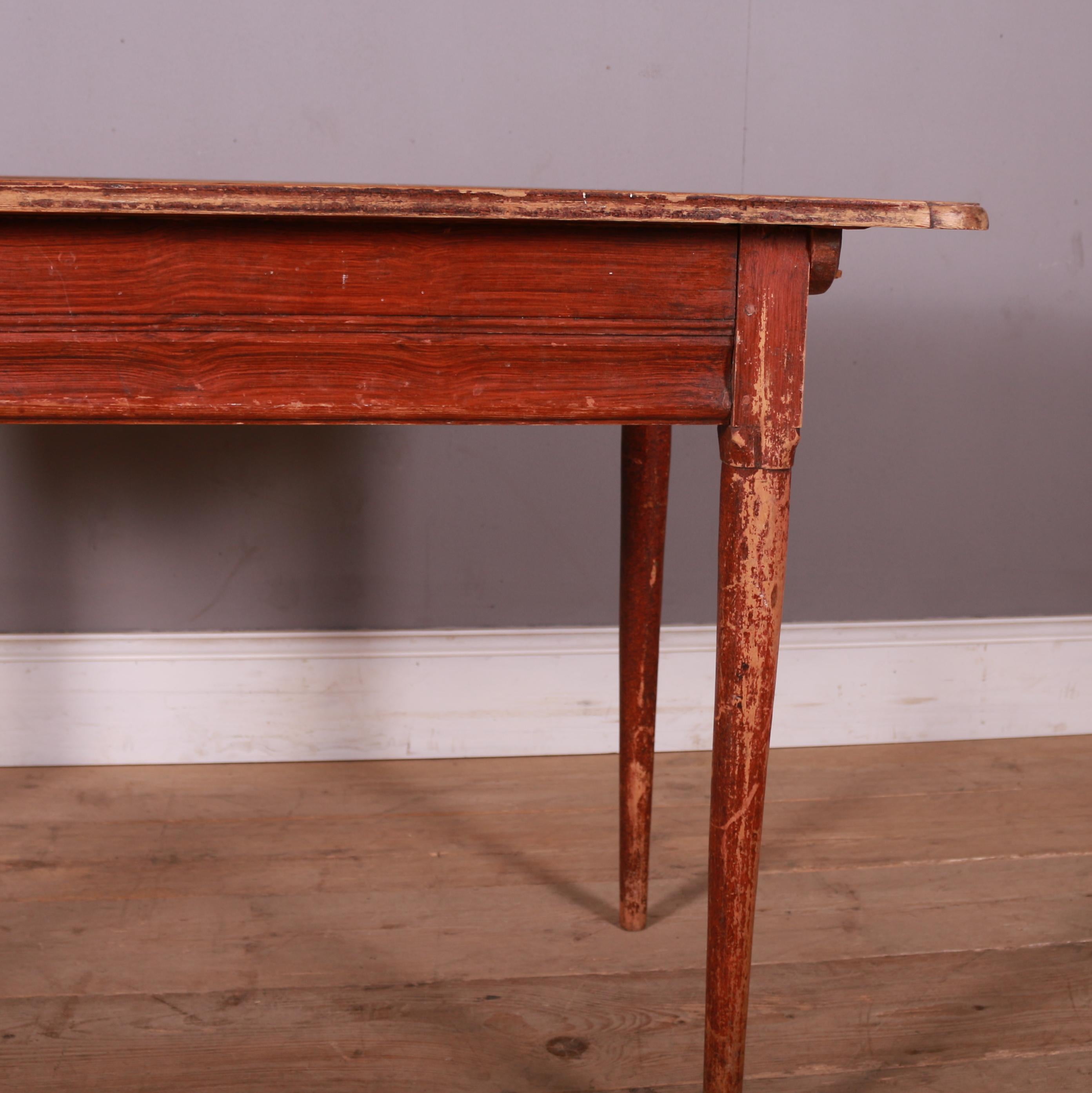 Swedish Original Painted Side Table In Good Condition For Sale In Leamington Spa, Warwickshire