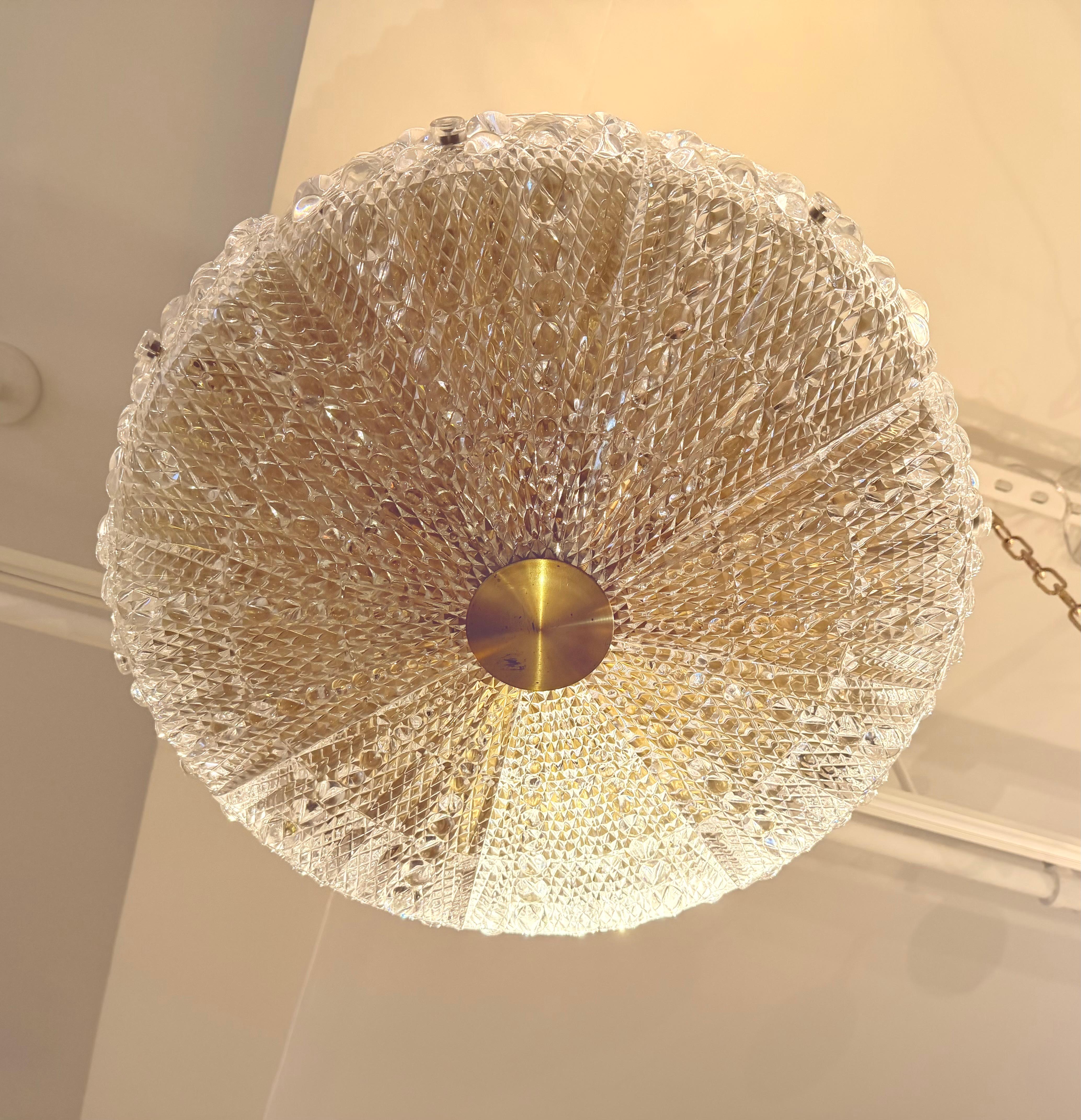 Mid-Century moderno Lampadario a sospensione svedese di Orrefors in cristallo del 1950, metà del secolo scorso in vendita