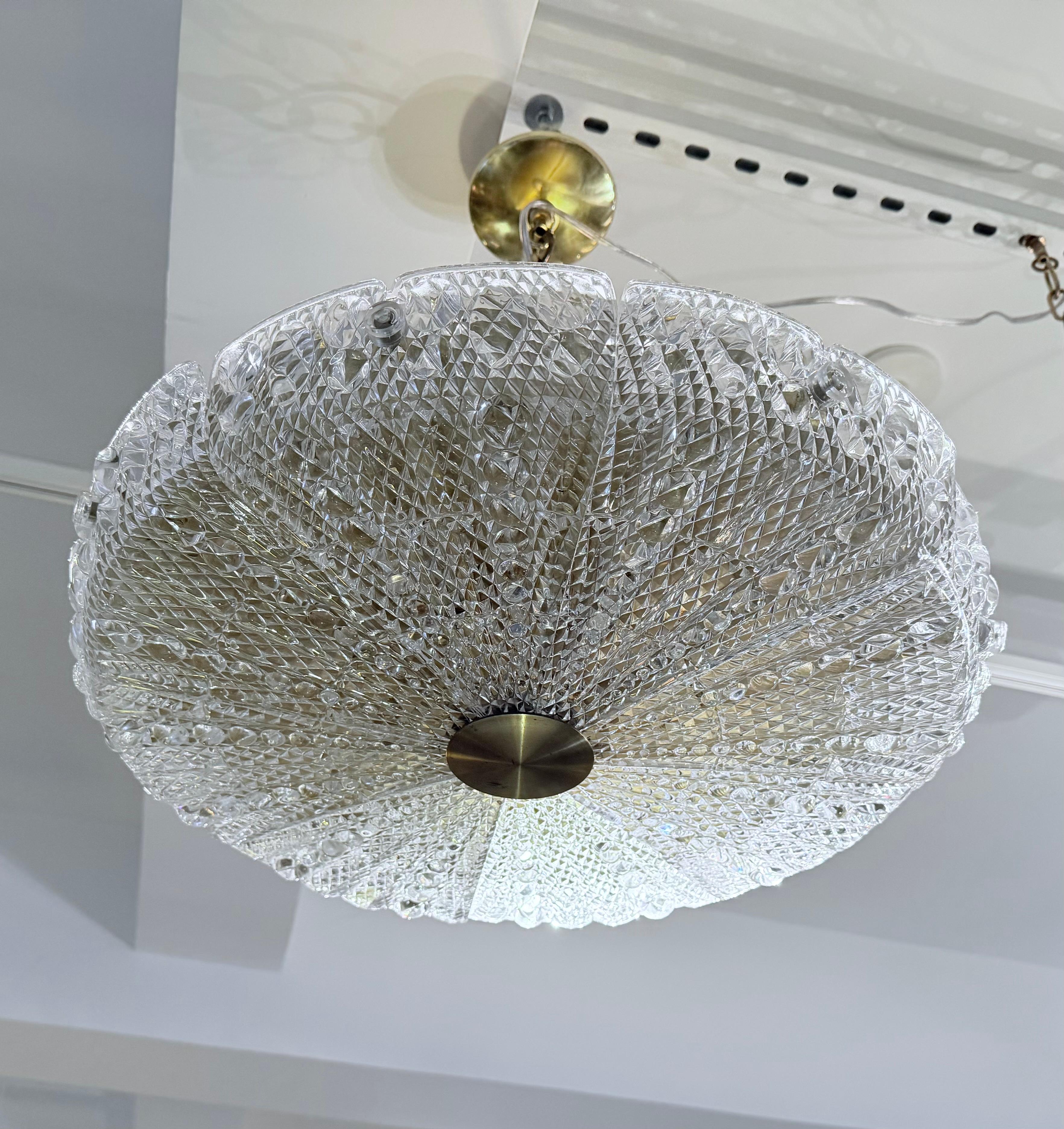 Lampadario a sospensione svedese di Orrefors in cristallo del 1950, metà del secolo scorso In condizioni ottime in vendita a New York, NY