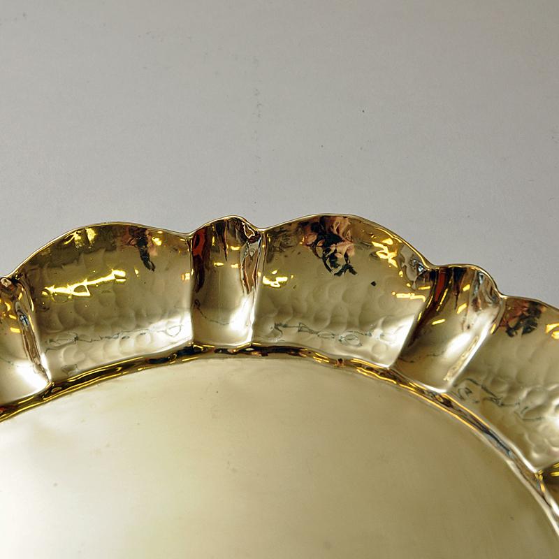 Mid-20th Century Swedish Oval Brass Plate/Tray by Lars Holmström, Arvika, 1950s