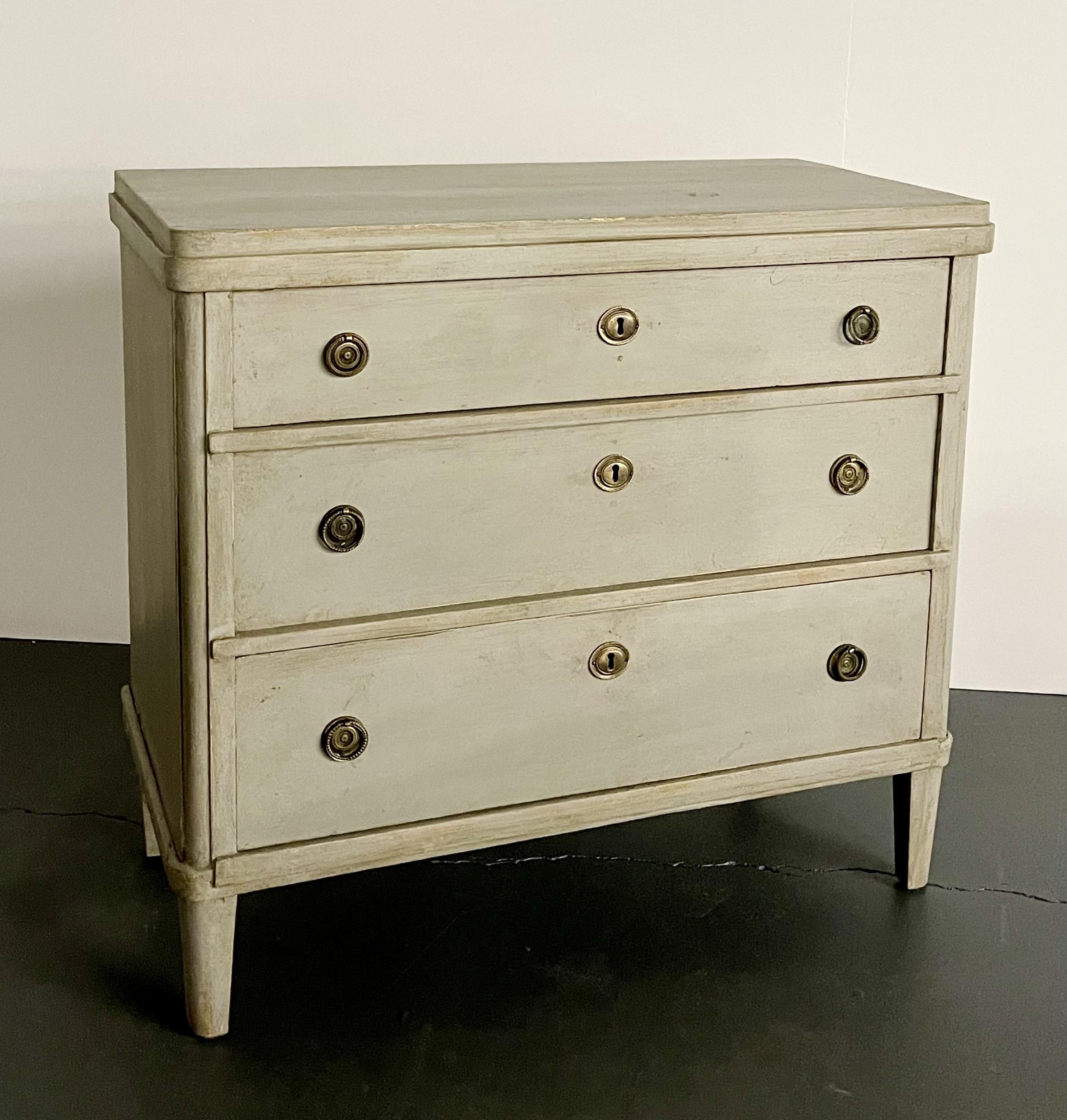 Wood Swedish Paint Decorated Chest / Commode, Gustavian, 19th Century
