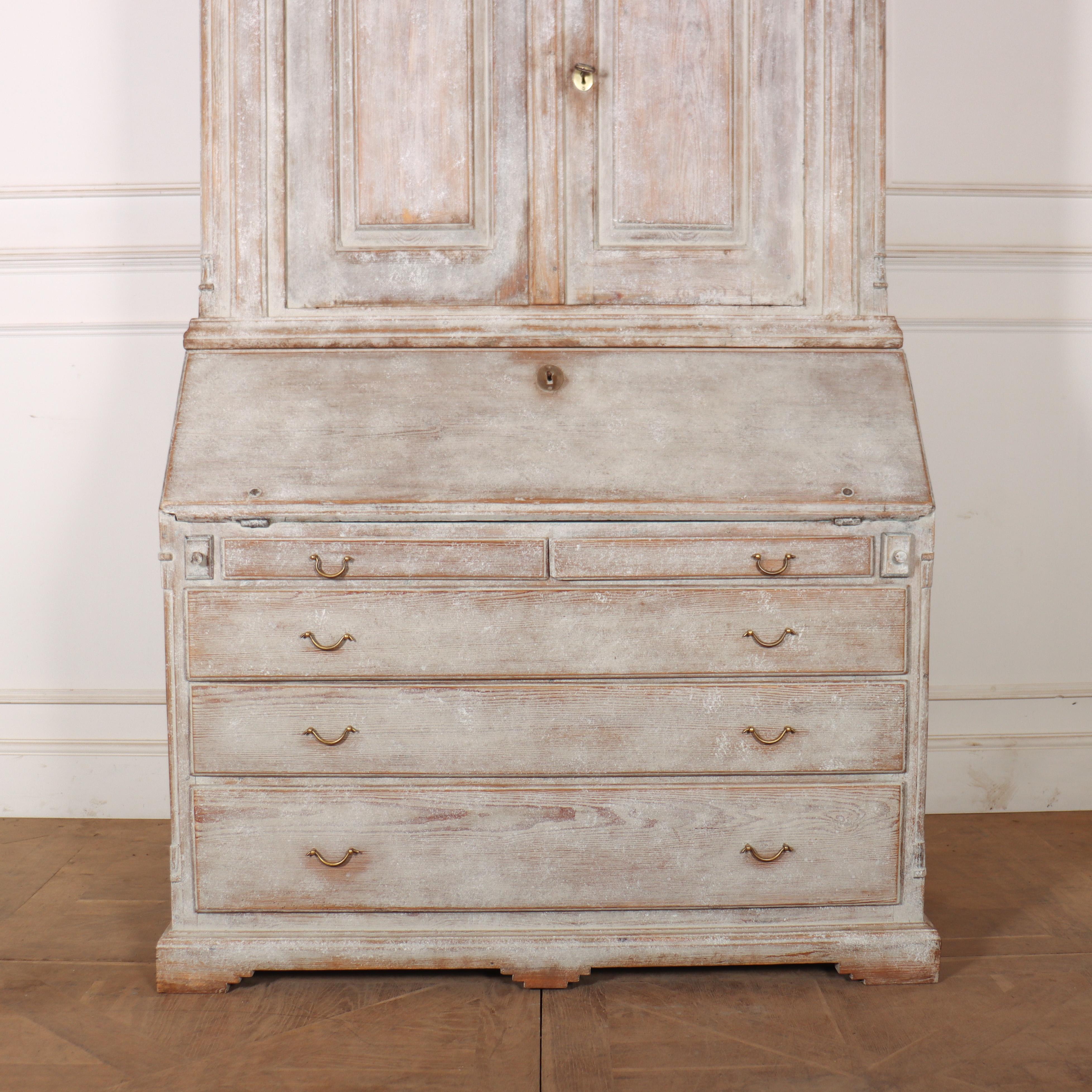 19th C Swedish pine bureau bookcase with later paint. 1840.

Reference: 8340

Dimensions
49.5 inches (126 cms) Wide
20.5 inches (52 cms) Deep
79.5 inches (202 cms) High