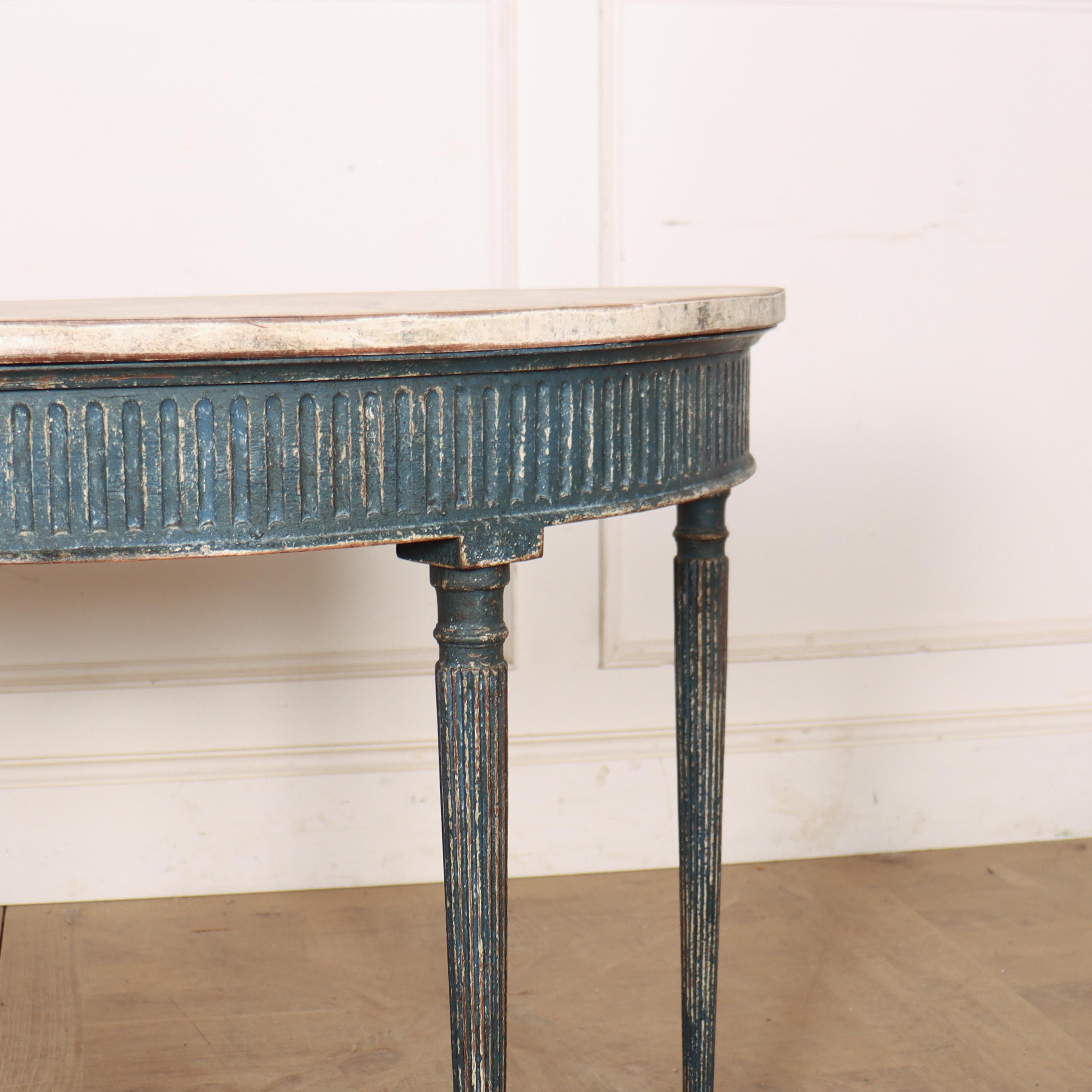 Swedish Painted Demi-lune Console Table In Good Condition For Sale In Leamington Spa, Warwickshire