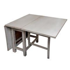 Swedish Painted Drop-Leaf Gate Leg Table