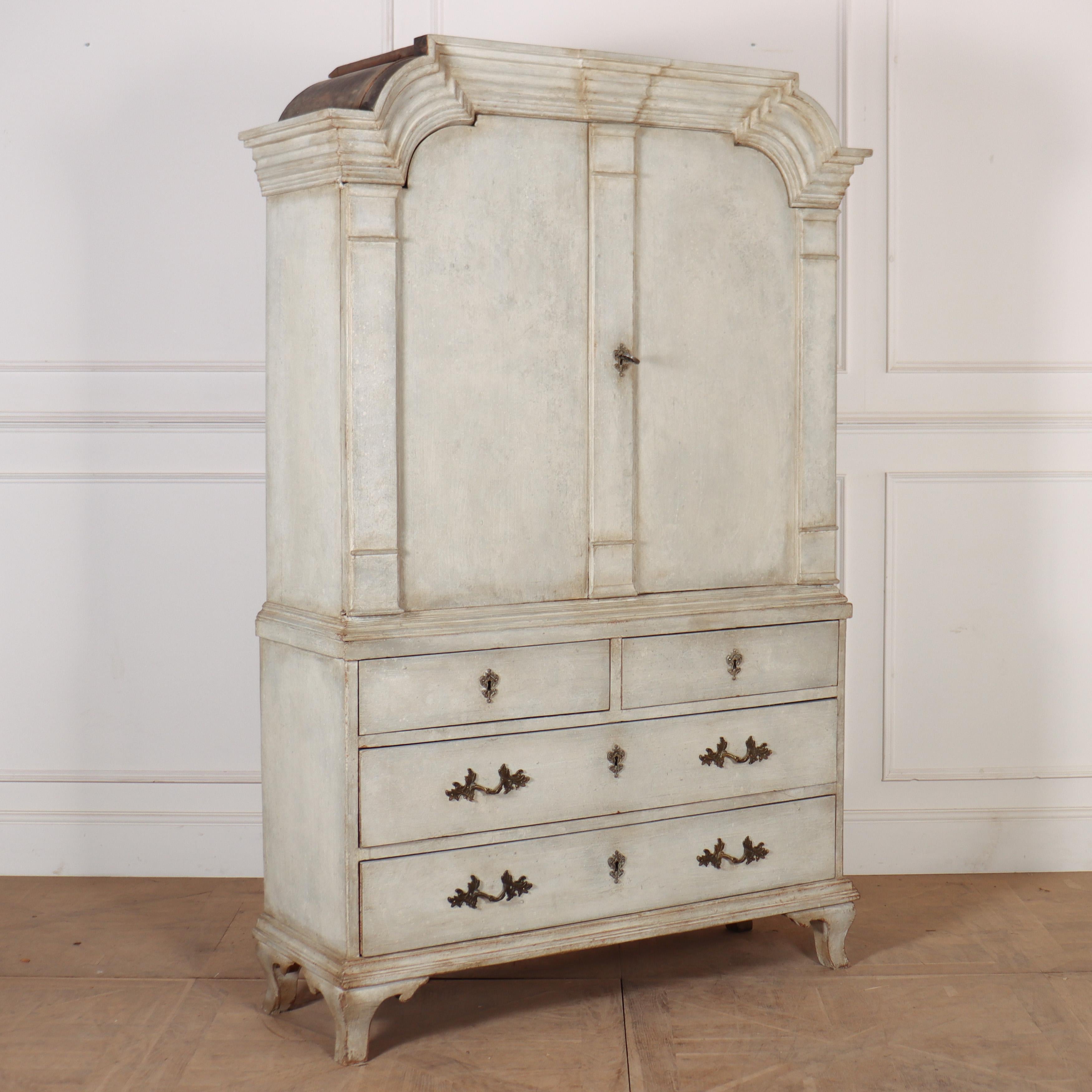 Swedish Painted Linen Cupboard For Sale 2