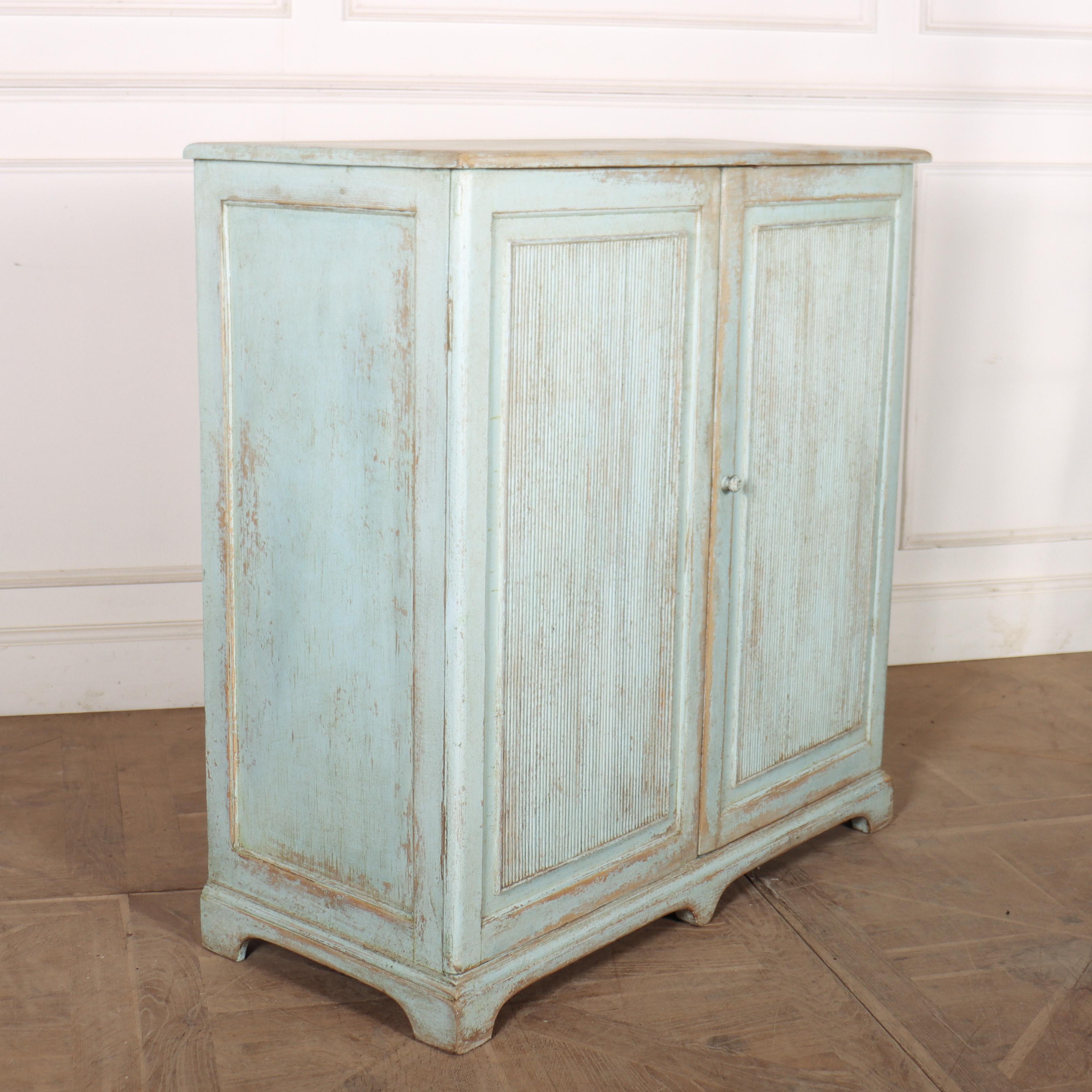 Dipinto Buffet svedese in pino dipinto in vendita