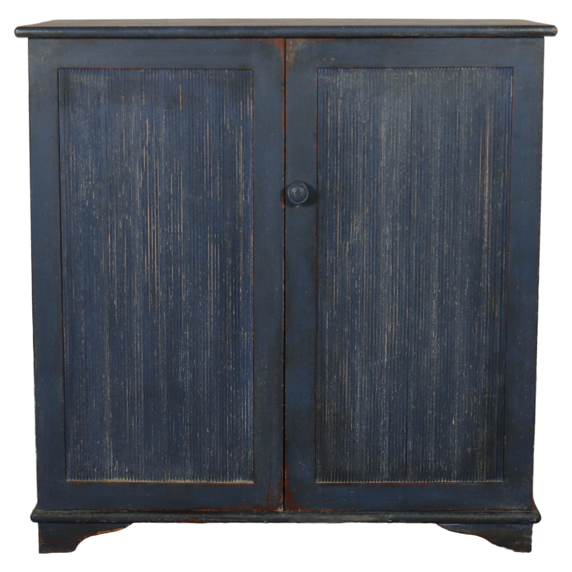 Swedish Painted Pine Buffet For Sale