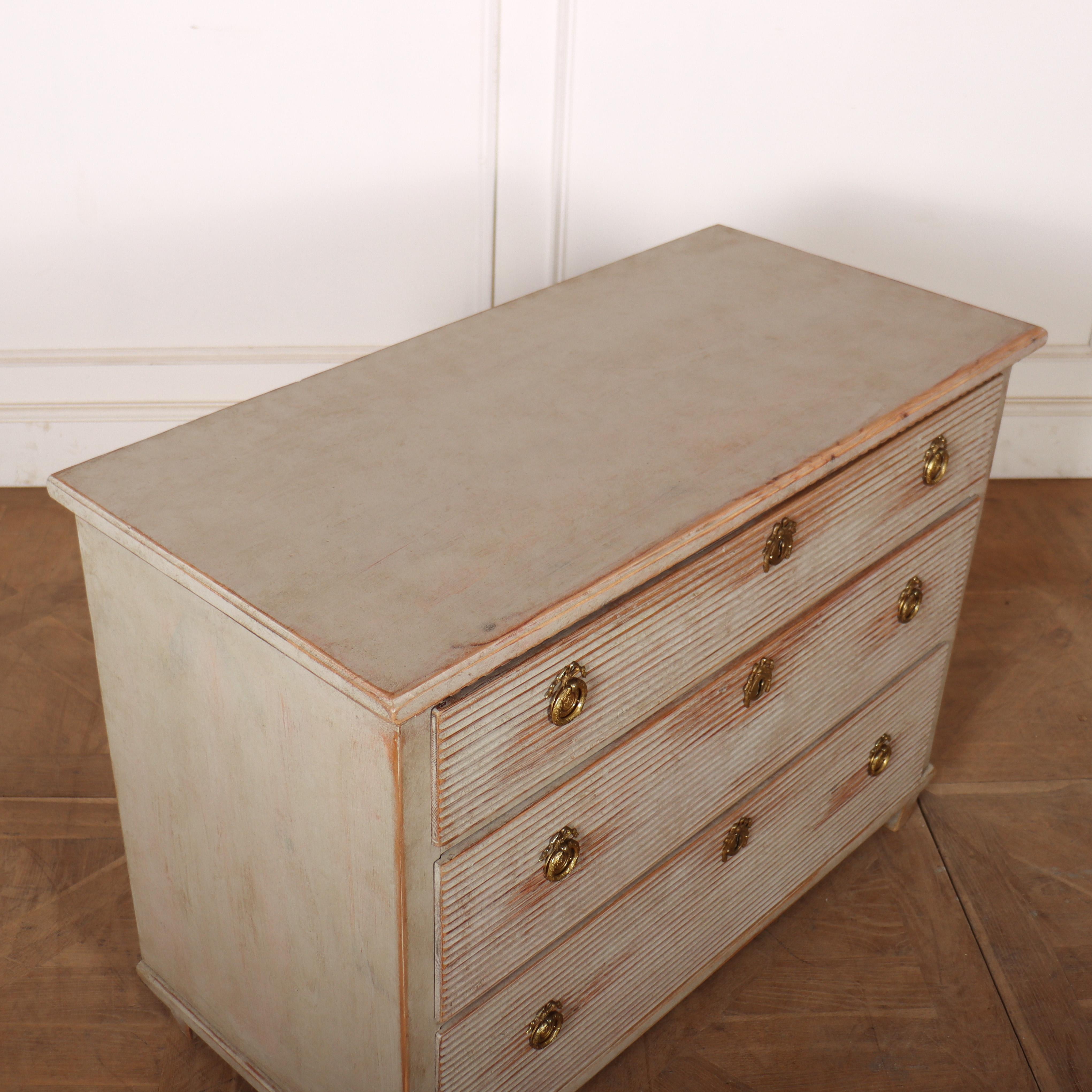 Swedish Painted Pine Commode For Sale 5