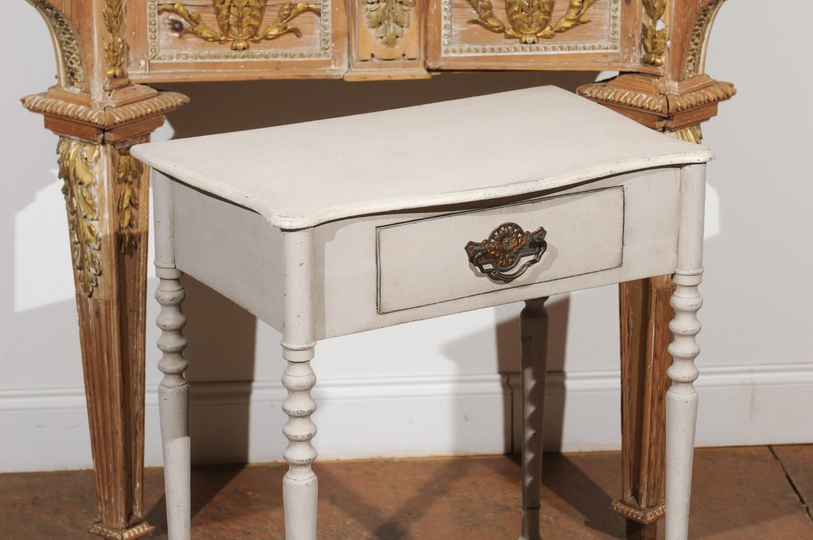19th Century Swedish Painted Side Table with Single Drawer, Turned Legs and Serpentine Front For Sale