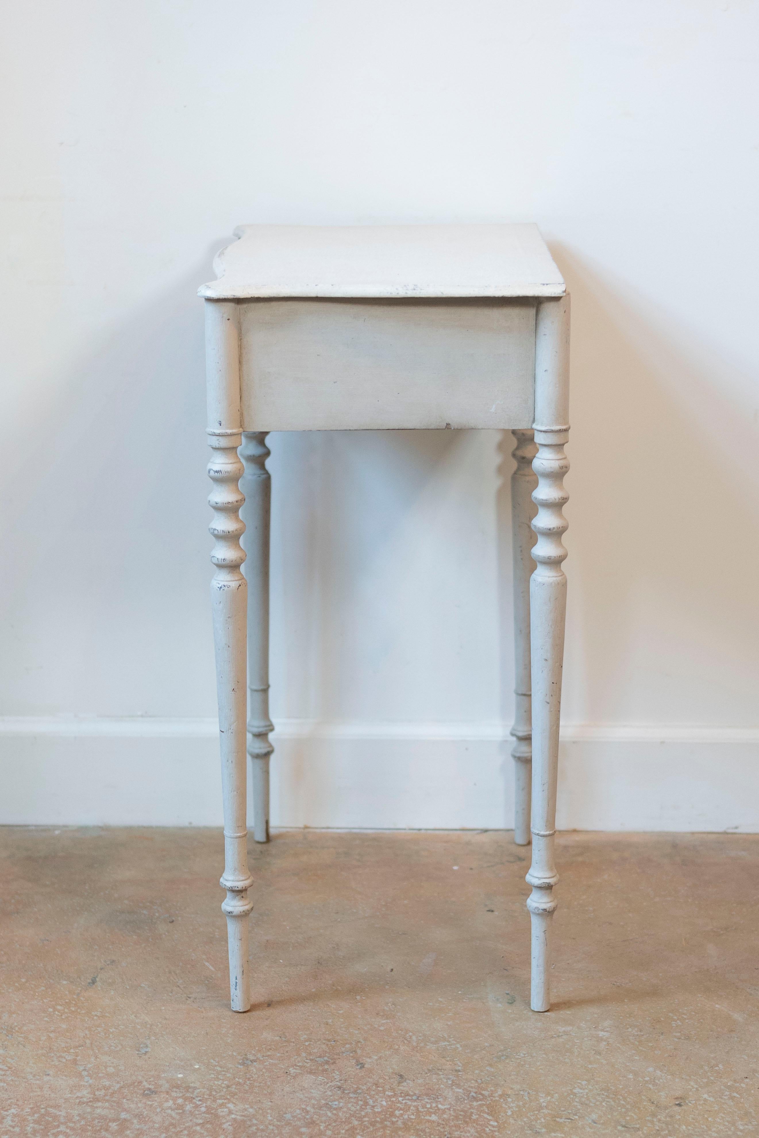 Wood Swedish Painted Side Table with Single Drawer, Turned Legs and Serpentine Front For Sale