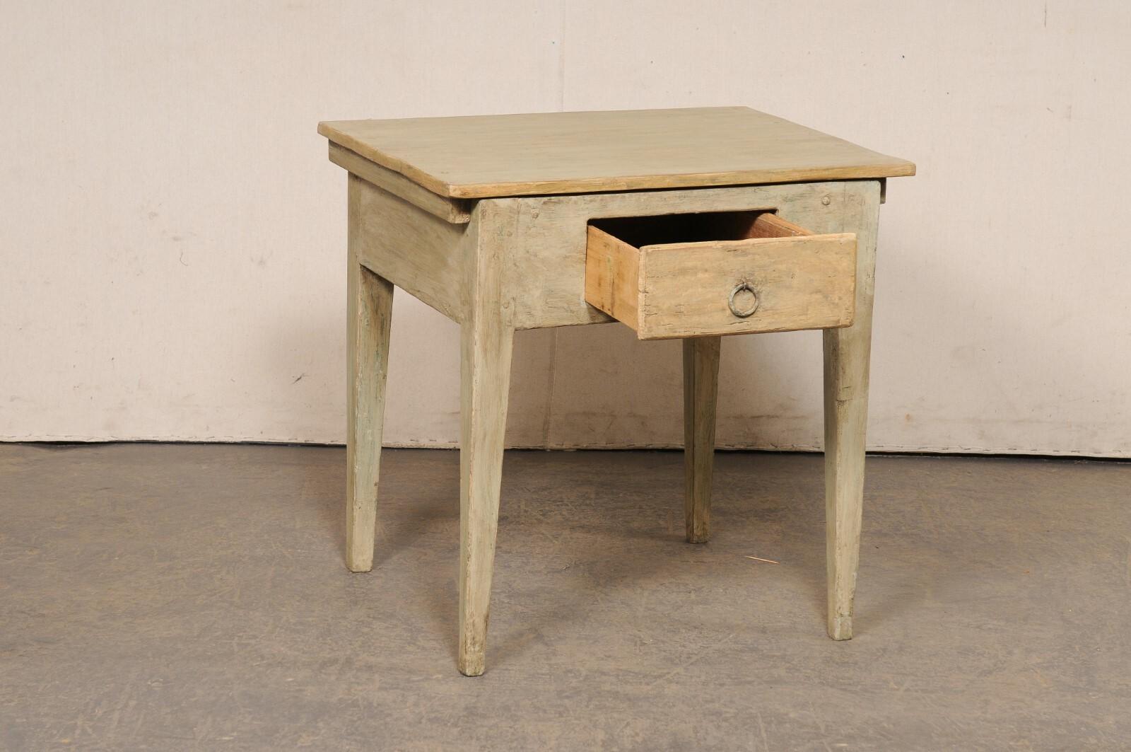 Swedish Painted Wood Side Table w/Small Drawer, 19th C. In Good Condition For Sale In Atlanta, GA