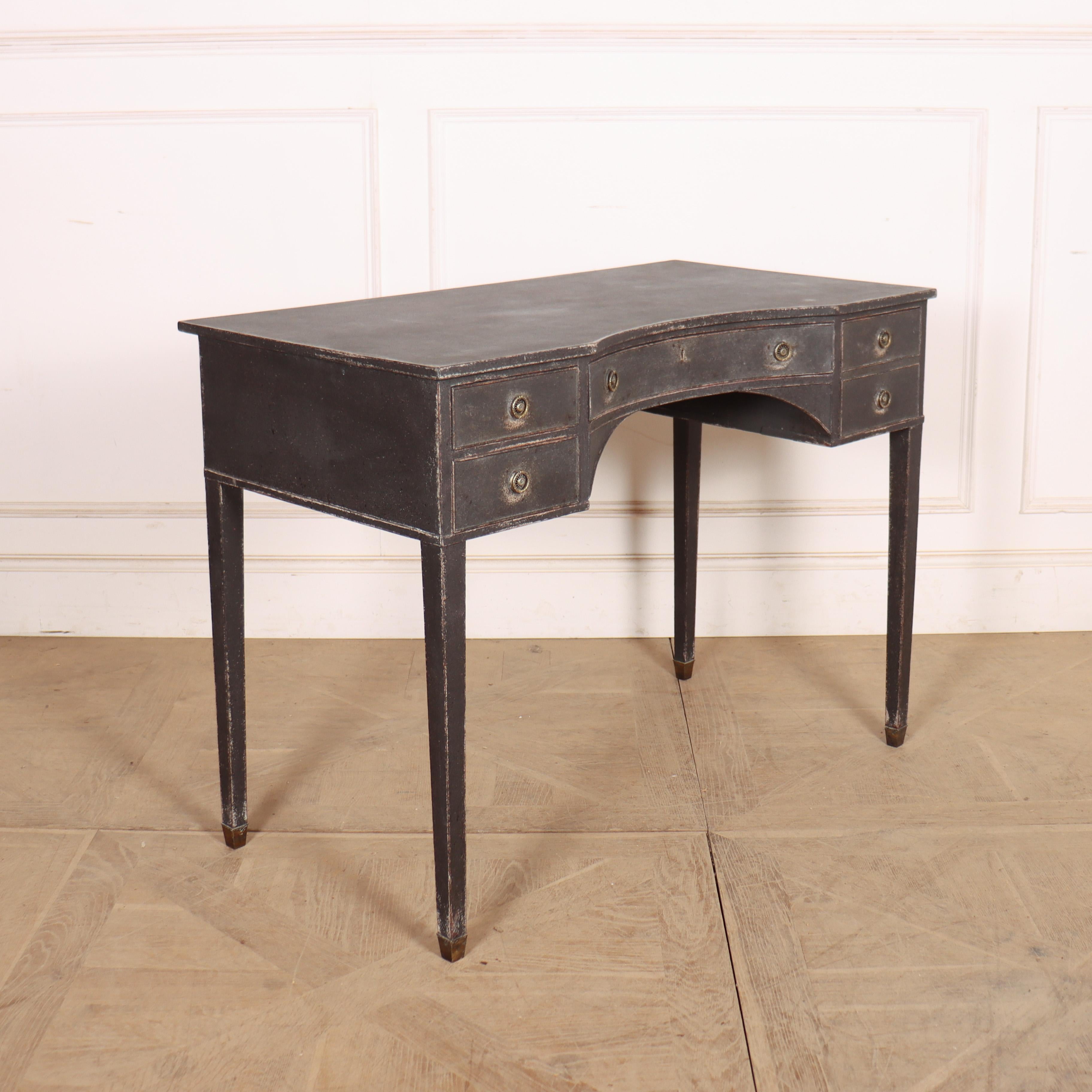 Pino Swedish Painted Writing Desk in vendita