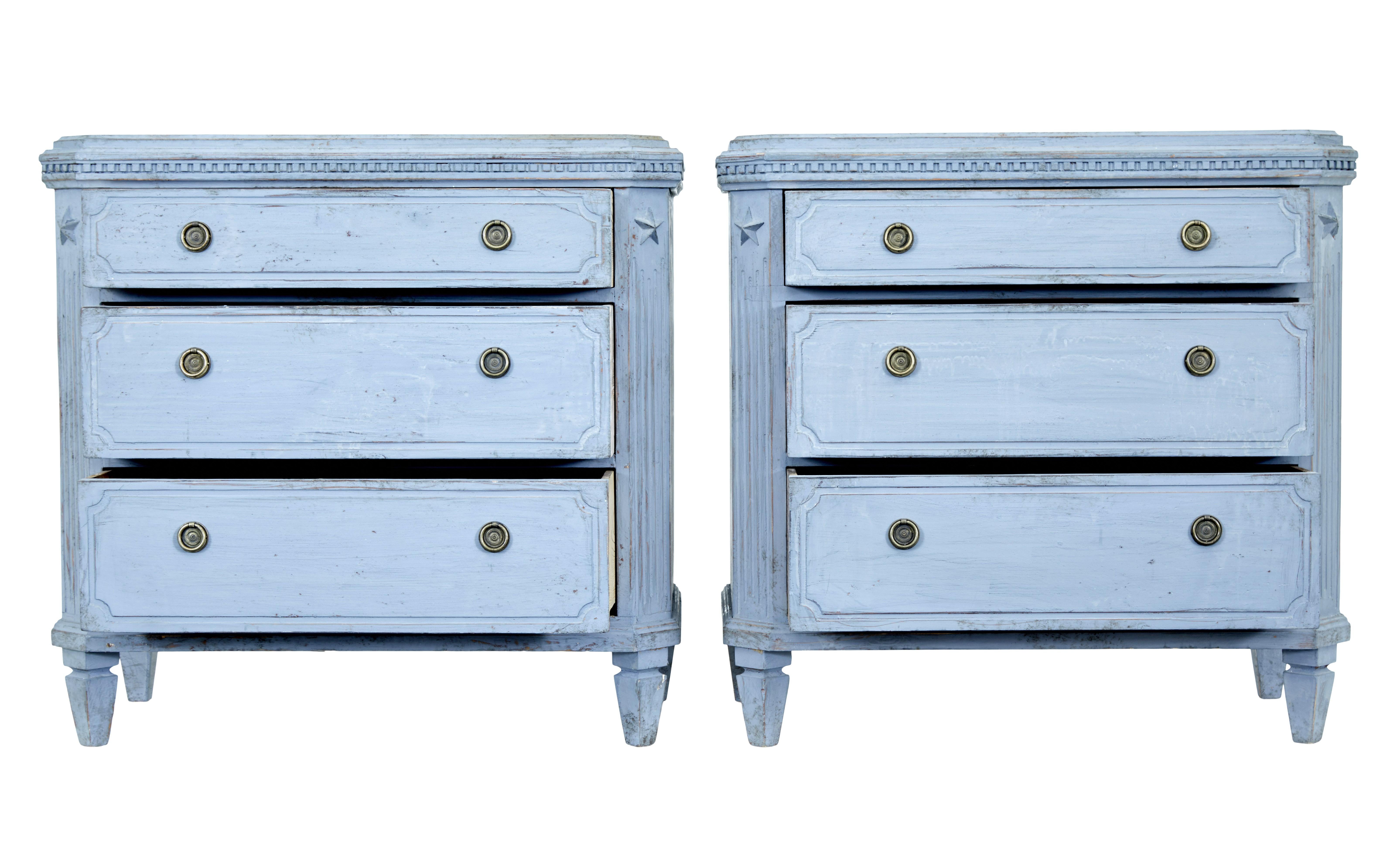 Swedish pair of 19th century painted blue commodes circa 1870.

Fine quality pair of painted Swedish chest of drawers. Shaped tops with dentil frieze detailing, canted corners with applied star and channeled detail. Short top drawer with a further