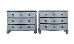 Swedish pair of 19th century painted serpentine shaped chest of drawers