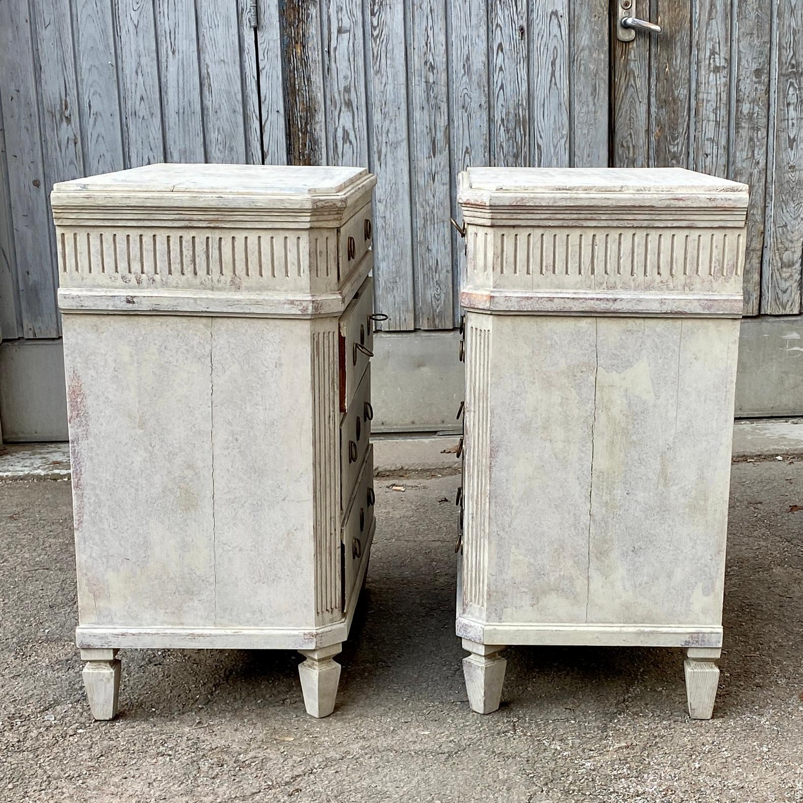 Swedish Pair of Gustavian Three Drawer Dressers with Faux Marble Tops For Sale 9