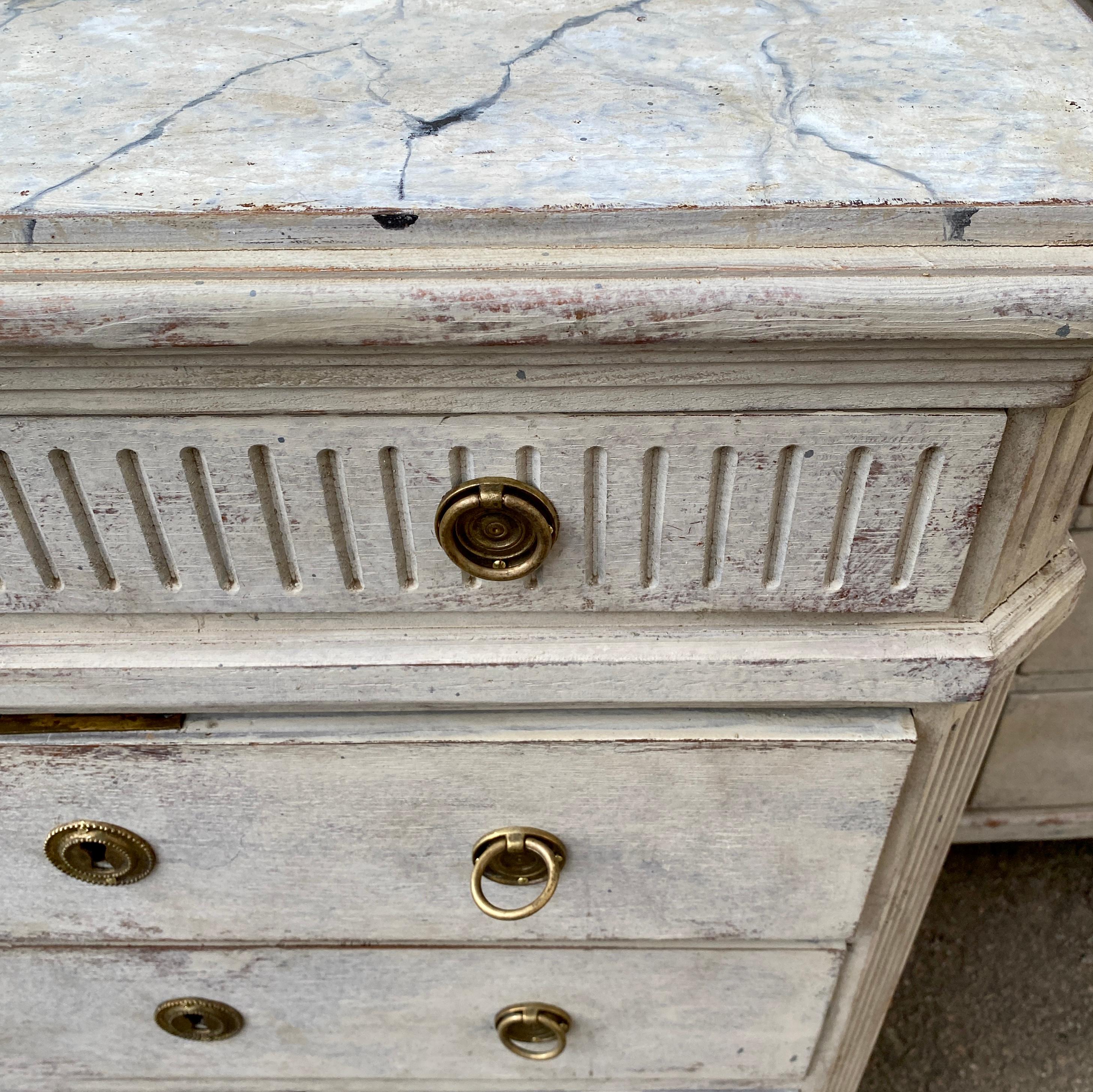Pine Swedish Pair of Gustavian Three Drawer Dressers with Faux Marble Tops For Sale