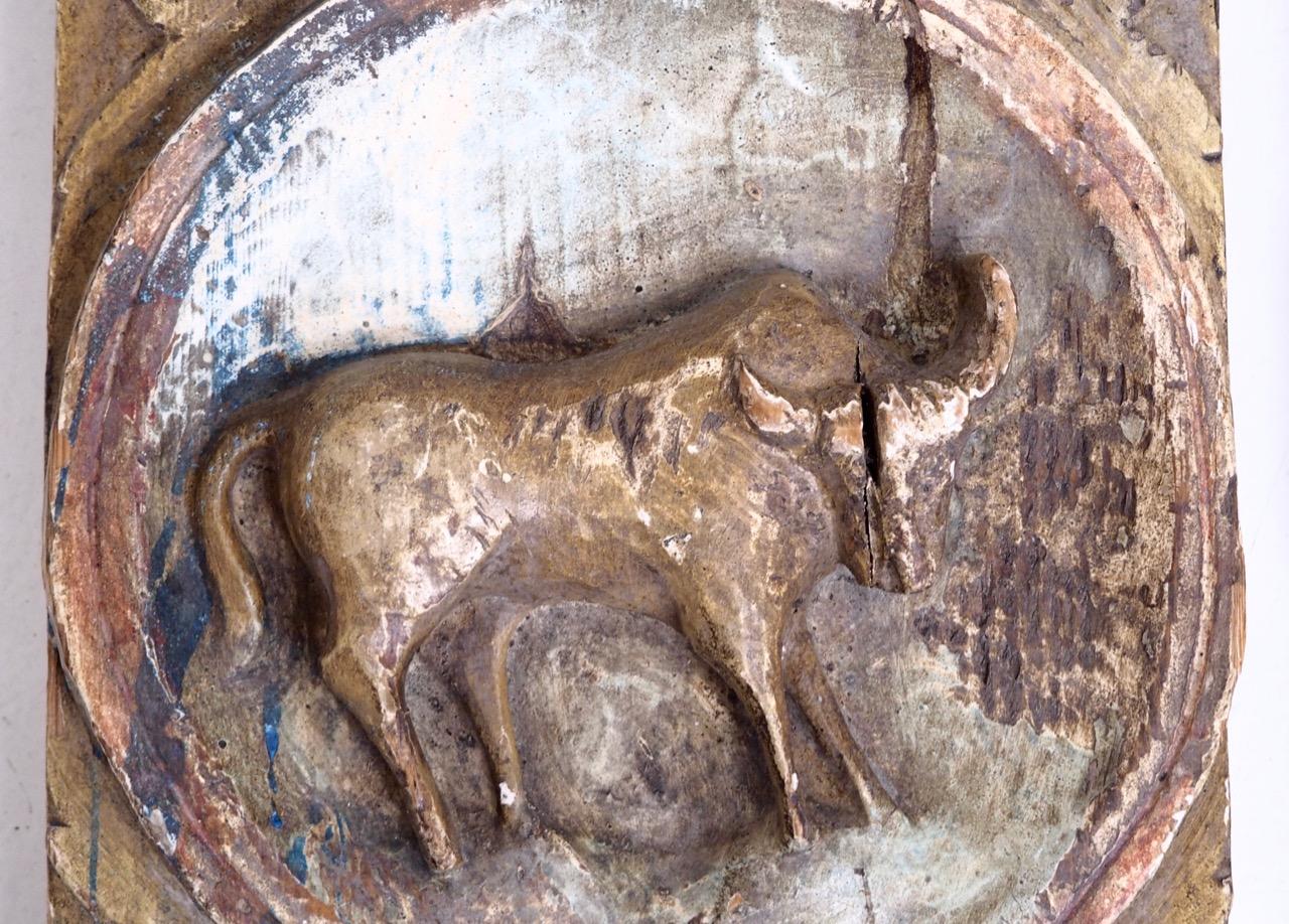 Suédois Paire de reliefs peints d'origine suédois, 18ème siècle, provenant probablement du milieu de la Suède en vente