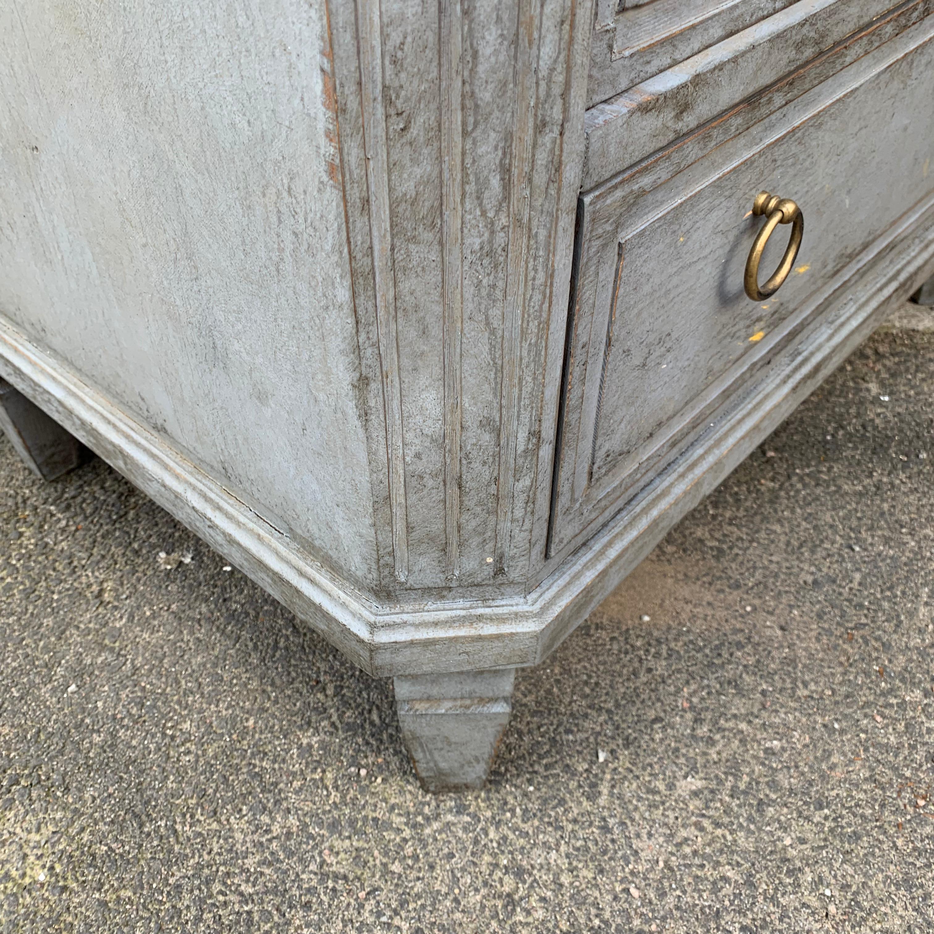 Swedish Pair of Painted Faux Marble Top Gustavian Style Dressers 2