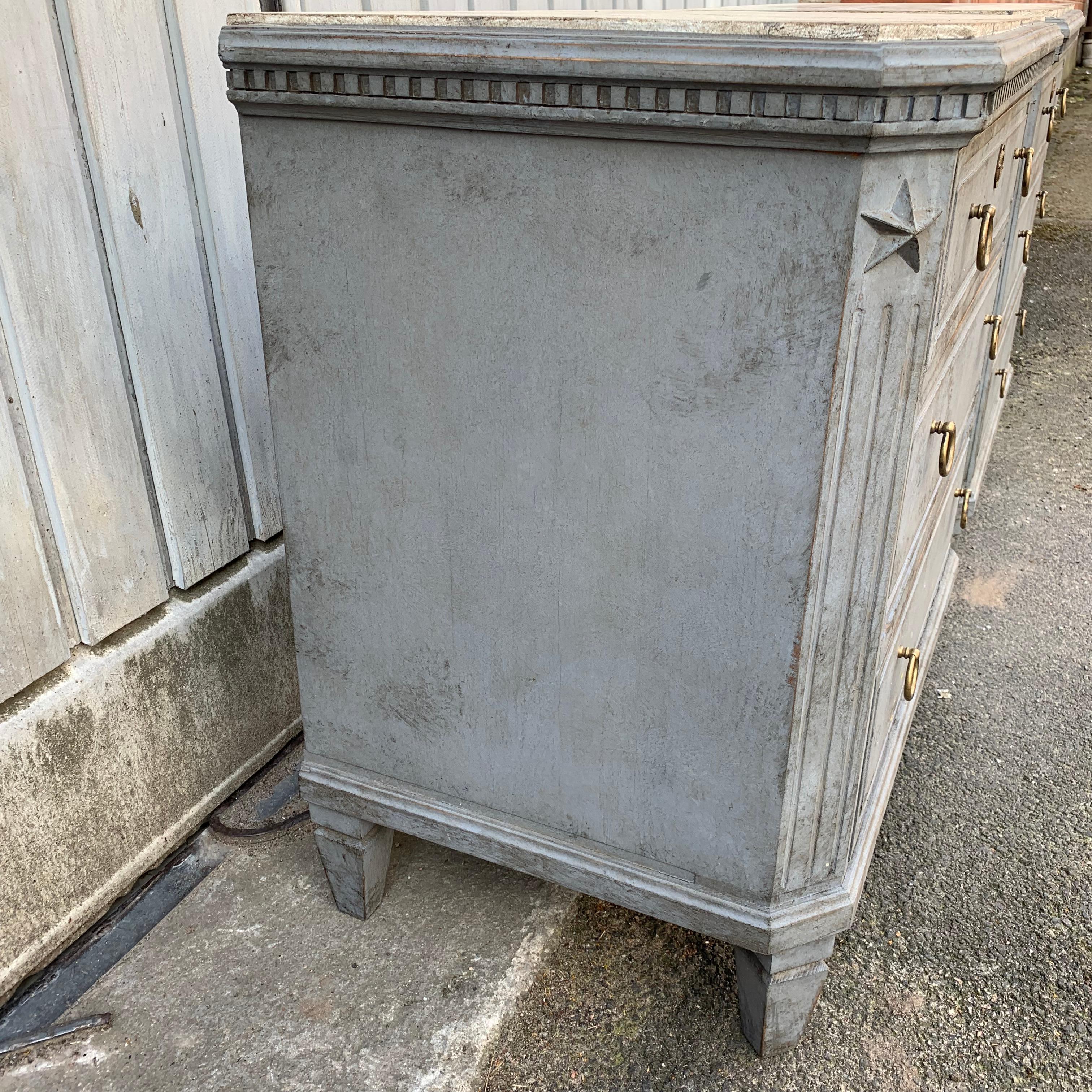 Swedish Pair of Painted Faux Marble Top Gustavian Style Dressers 6