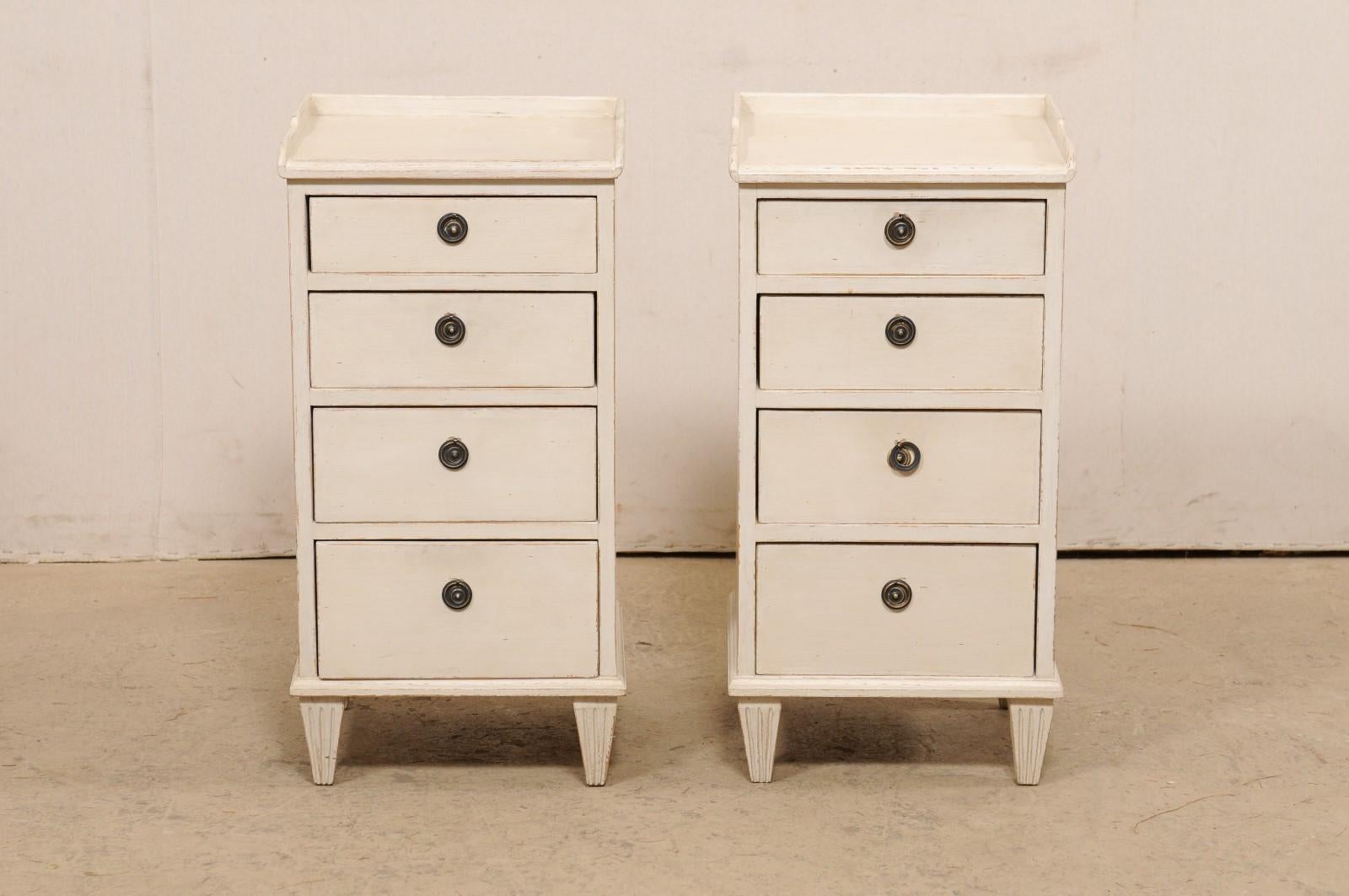 Swedish Pair of Painted Wood Gustavian Style Four-Drawer Side Chests For Sale 6