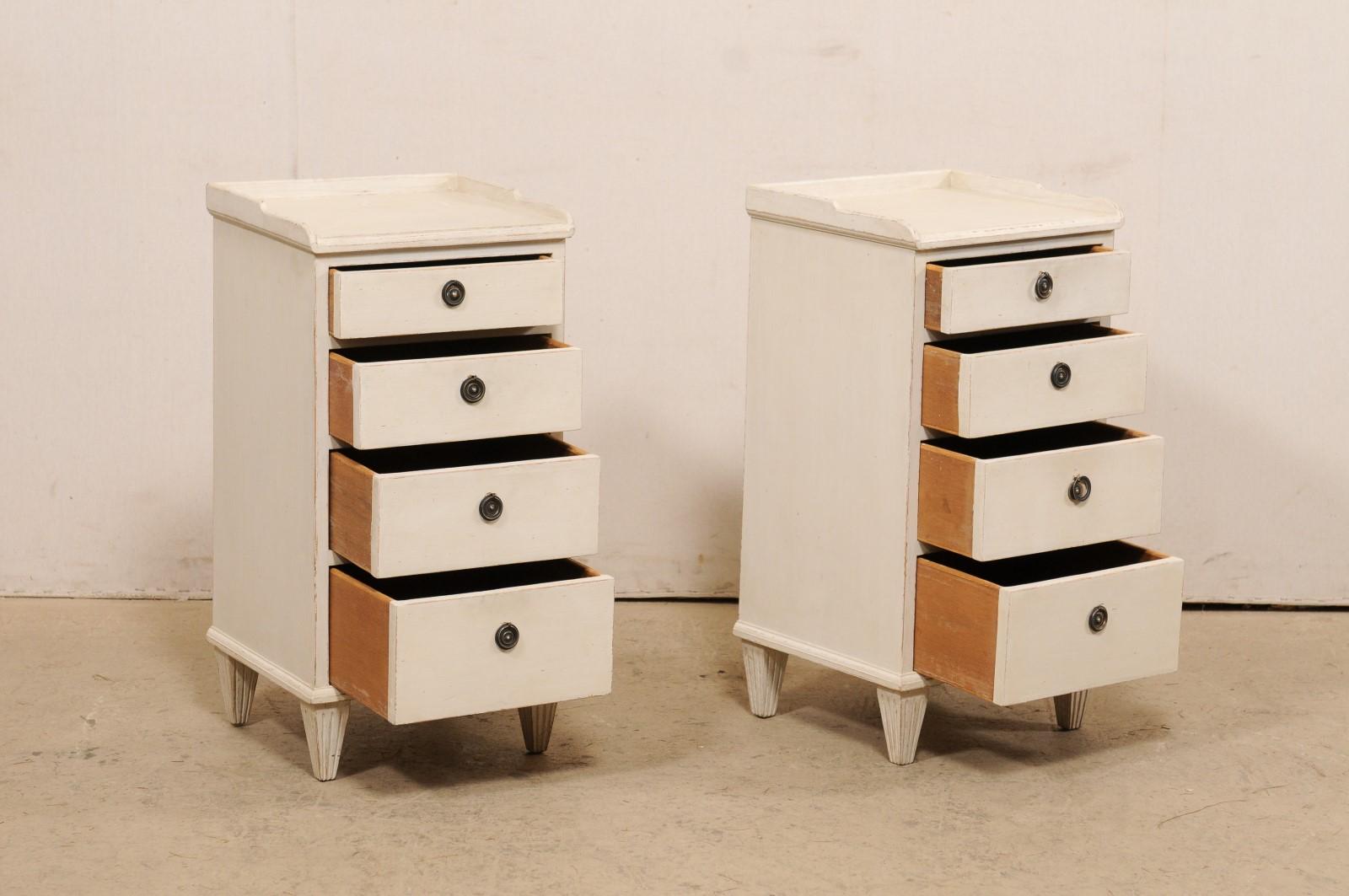 20th Century Swedish Pair of Painted Wood Gustavian Style Four-Drawer Side Chests For Sale