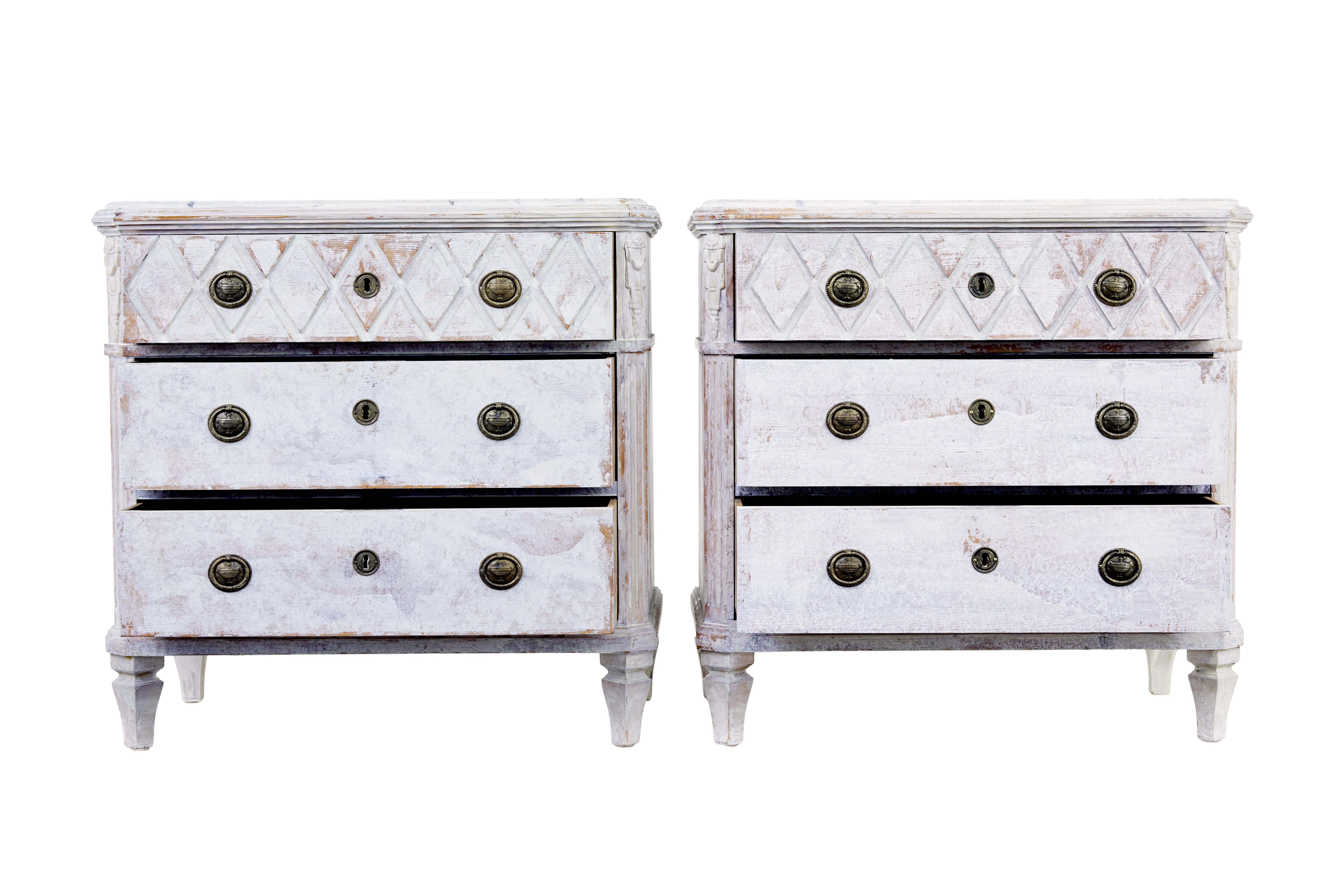 Swedish pair of white 19th century painted chest of drawers circa 1880.

Good quality pair of swedish painted commodes.

Top surface with hand painted faux marble effect, canted corners and moulded edging.  Each chest is fitted with 3 drawers, top