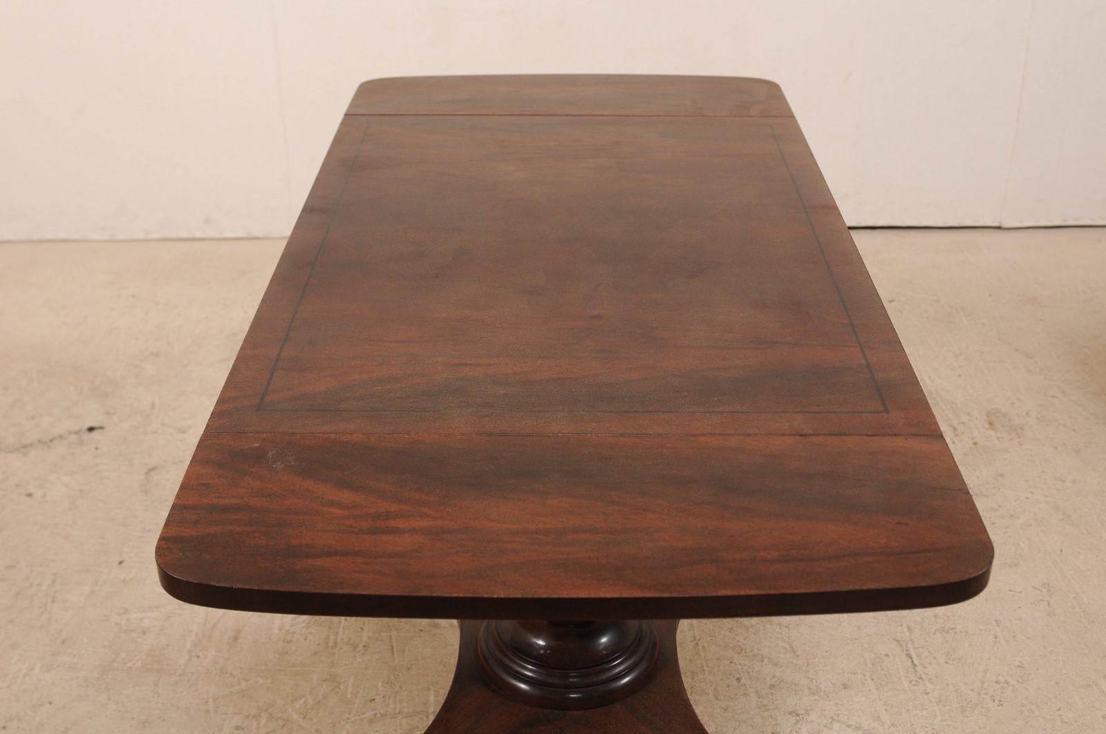 Swedish Pedestal Table w/Side Leaves For Sale 3