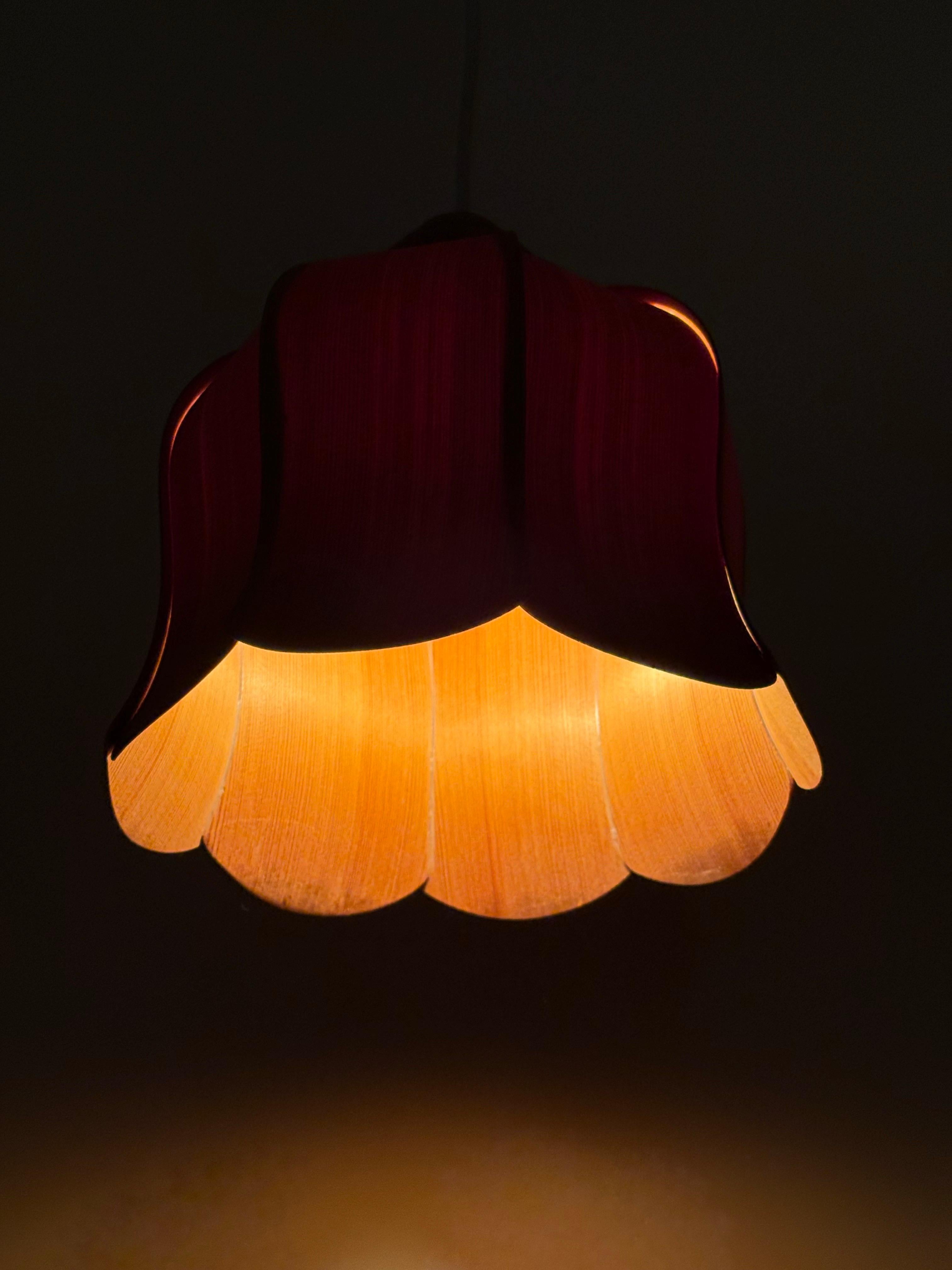 Swedish Pendant Lamp In The Shape Of A Flower, Made Of Pine Chipboard in vendita 2